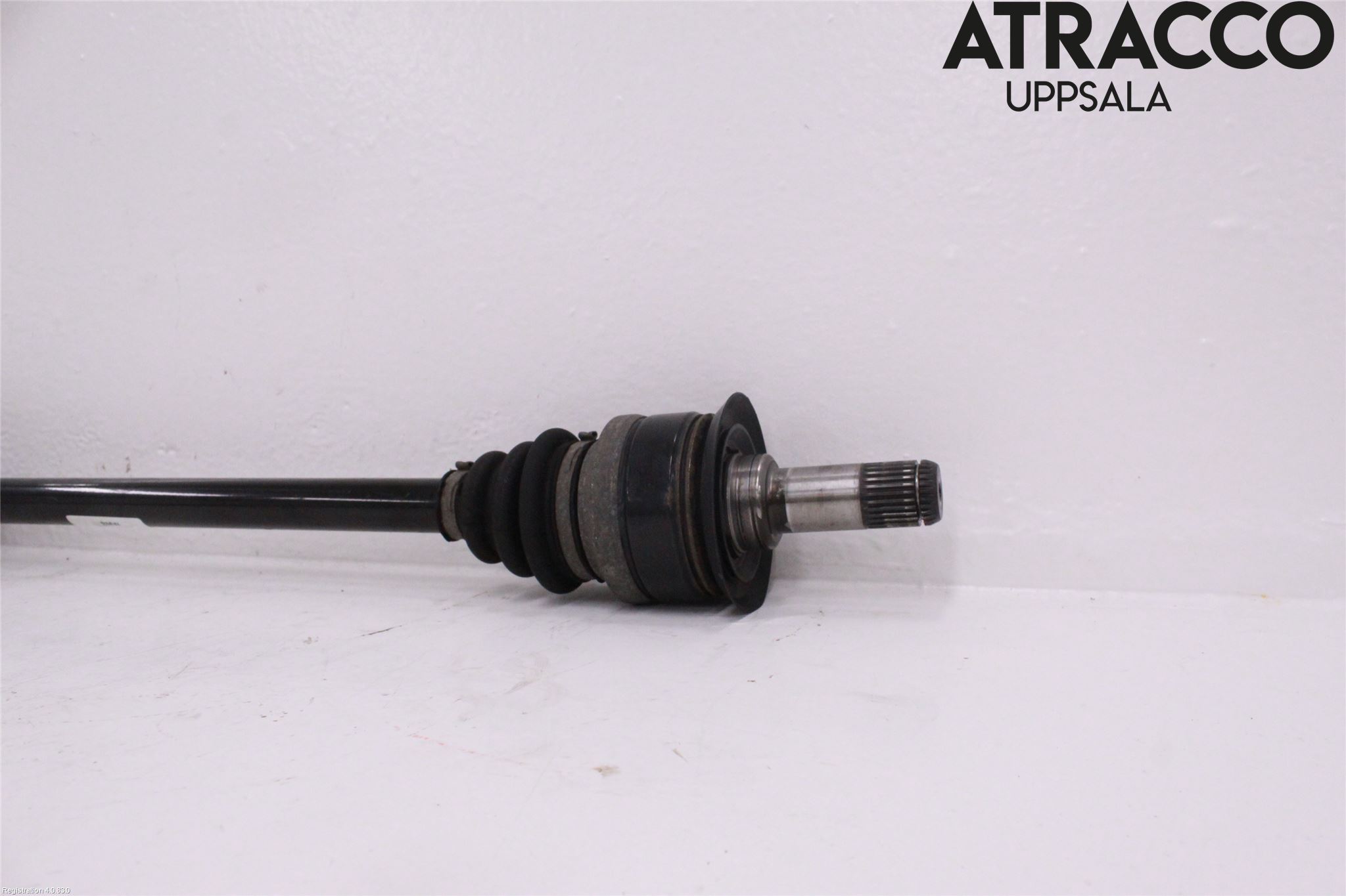 BMW 1 F20/F21 11-19 Drivaxel Bak Höger