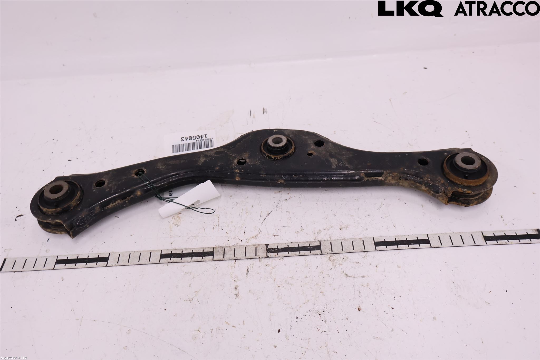 Toyota YARIS CROSS XP21 21- Bärarm Bak Övre Höger