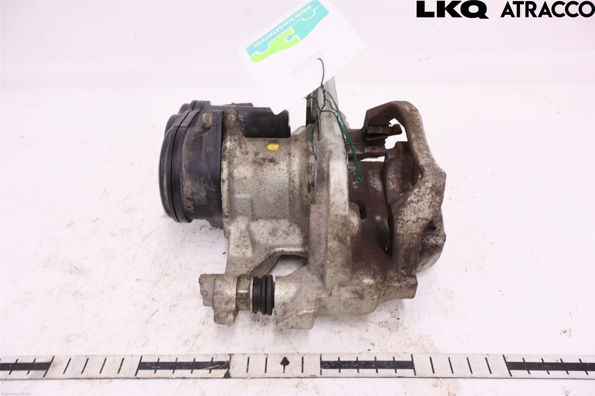 Toyota COROLLA CROSS XG10 22- Bromsok Bak Vänster
