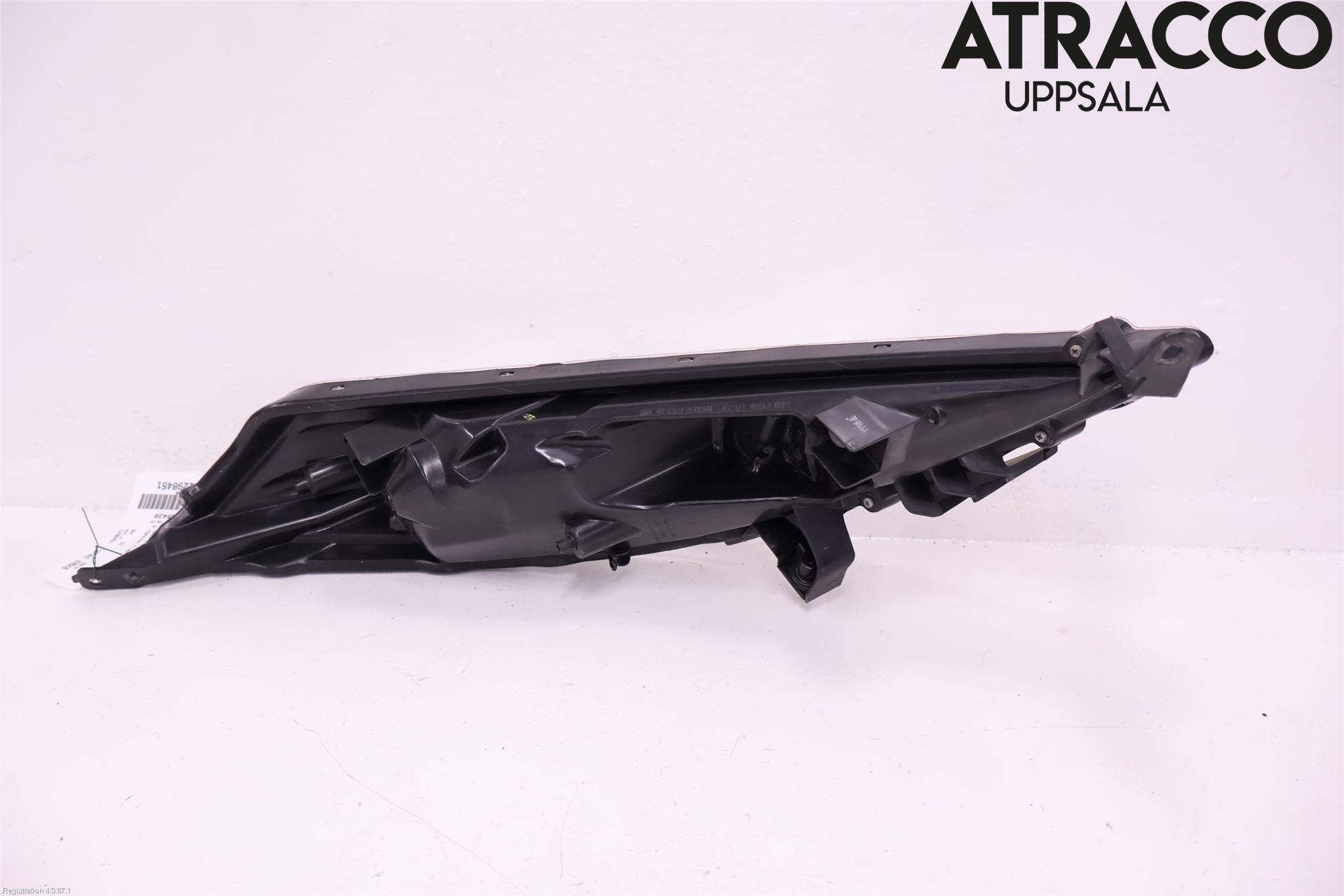 Nissan JUKE 10-14 Strålkastare Vänster