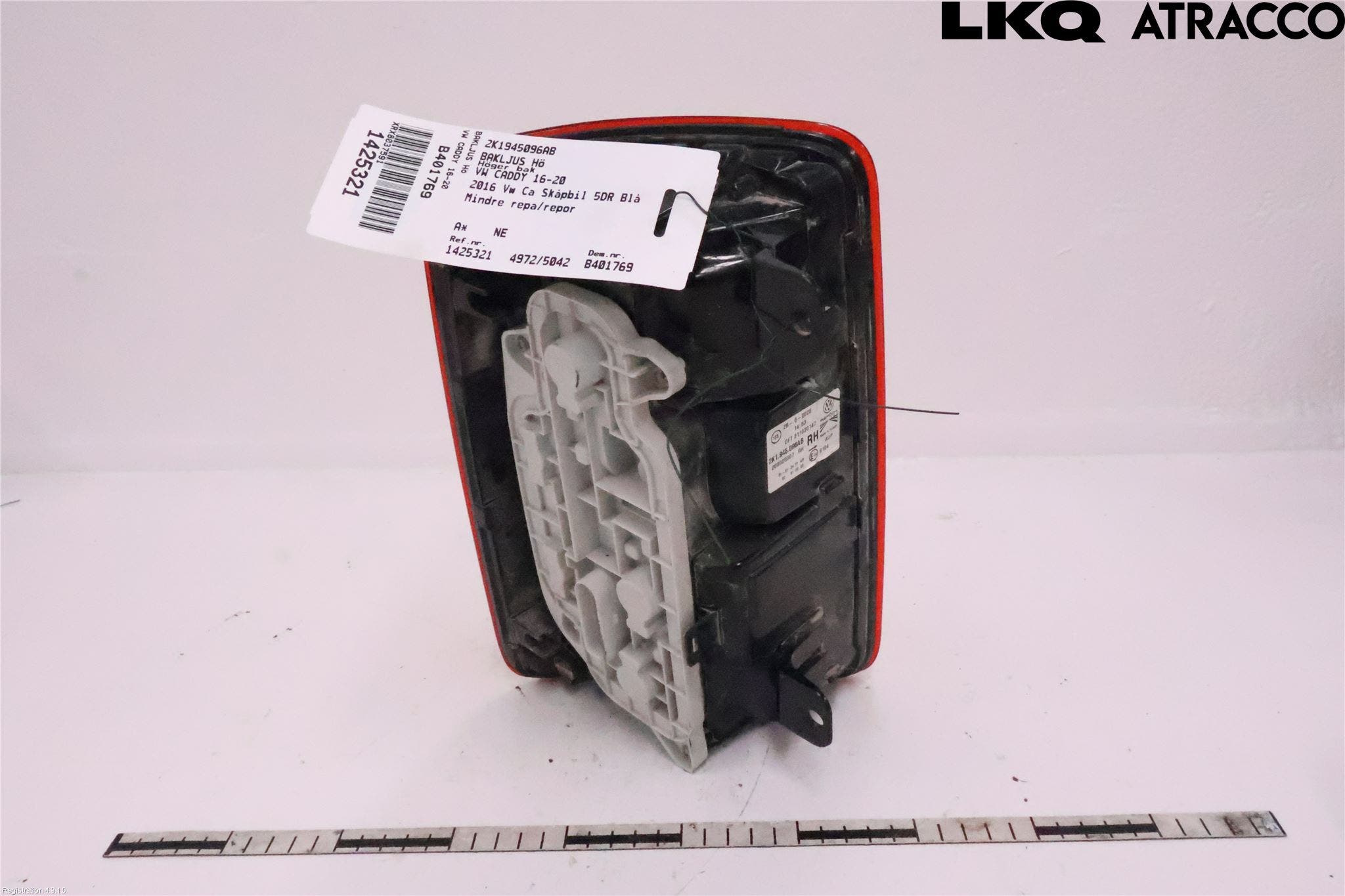 Volkswagen VW CADDY 16-20 Bakljus Höger