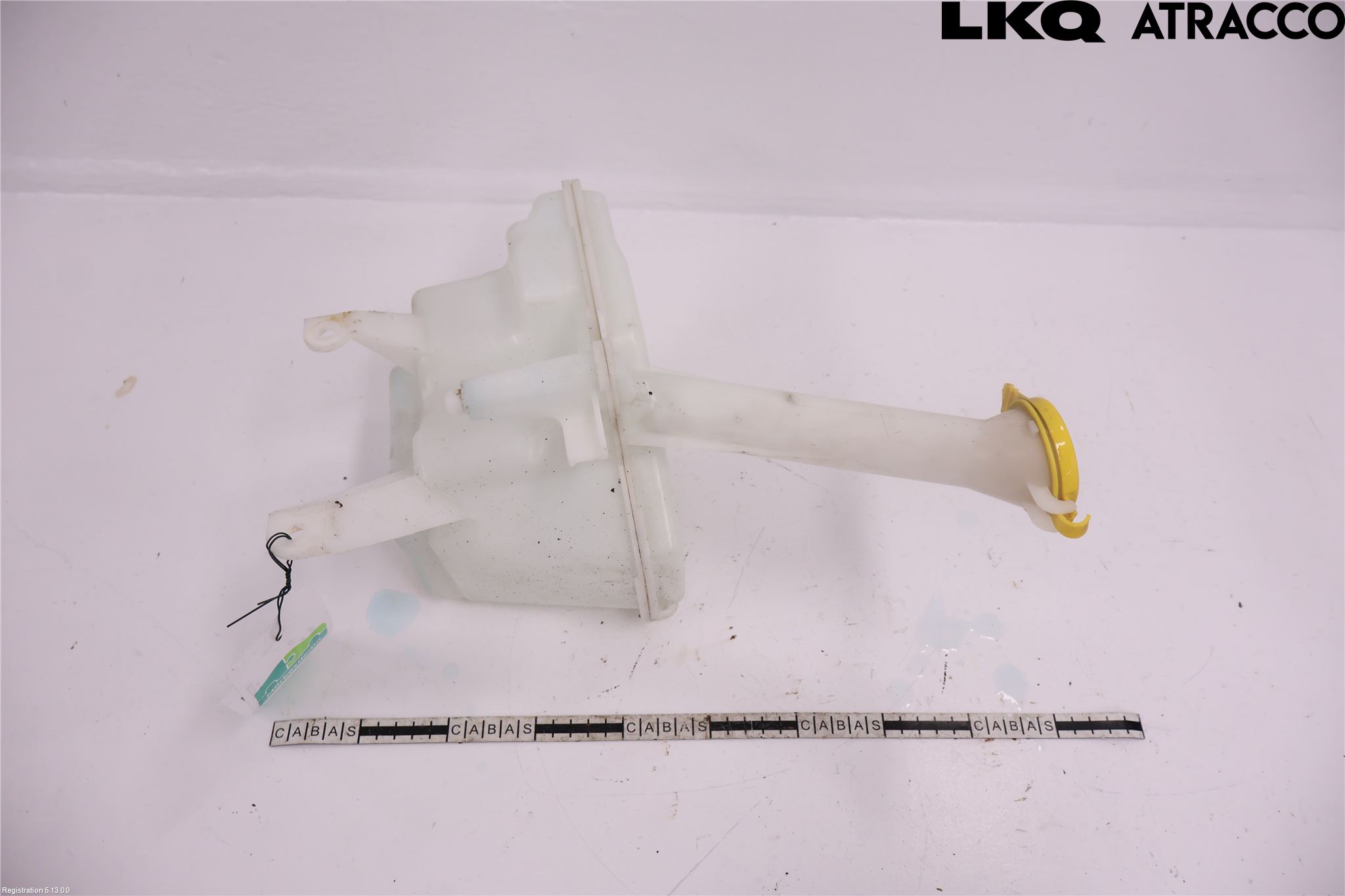 Toyota YARIS XP130 12-14 Spolartank Vindruta-Strål