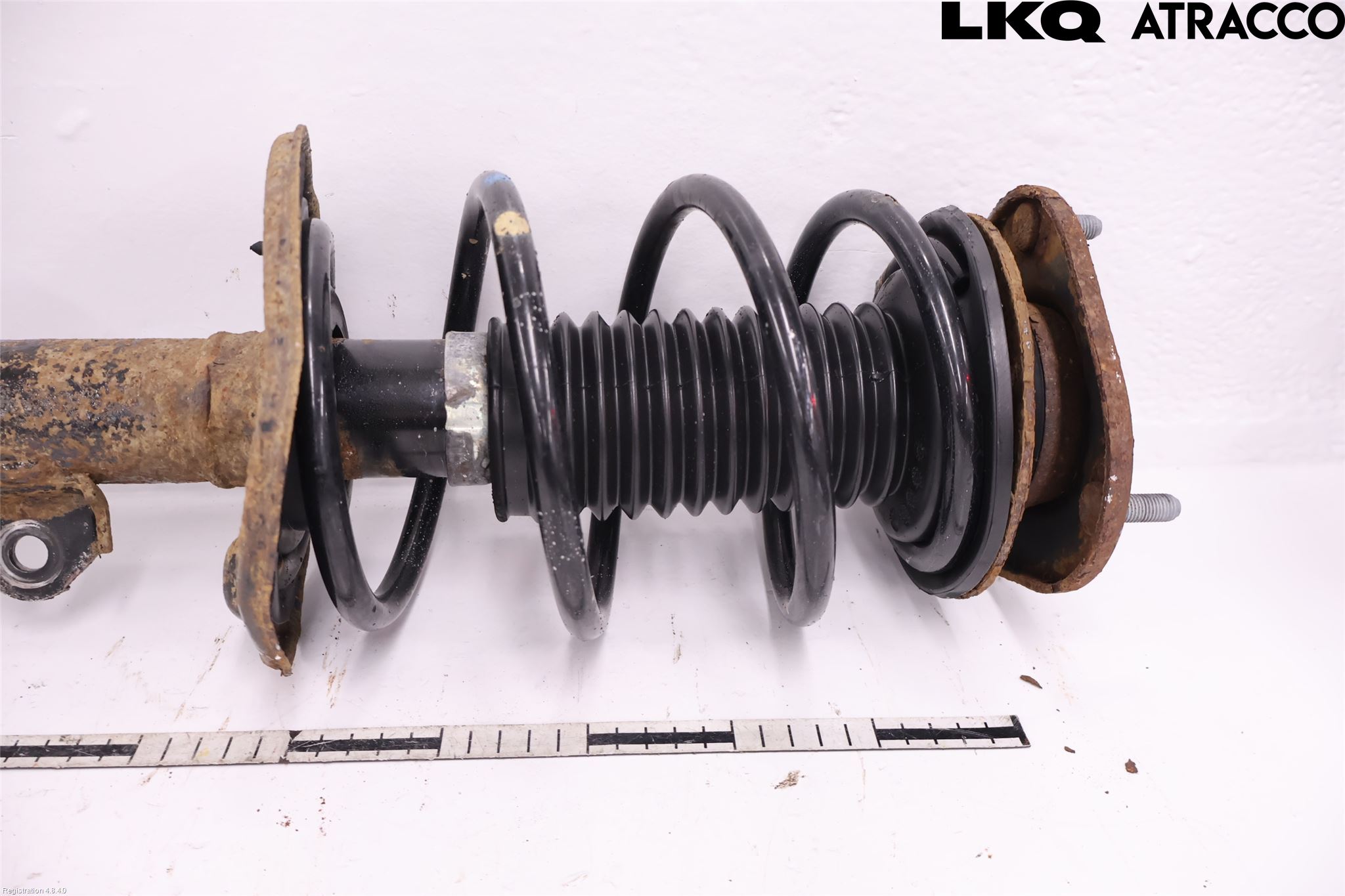 Toyota AURIS 13-19 Fjäderben Fram Höger