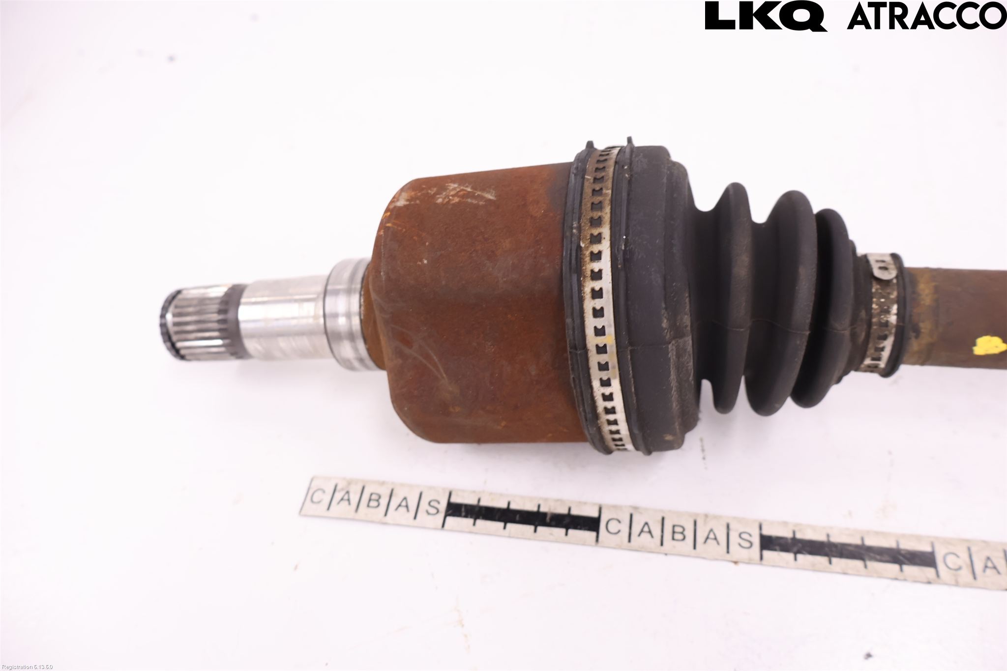 Volvo V70 08-13 Drivaxel Fram Vänster