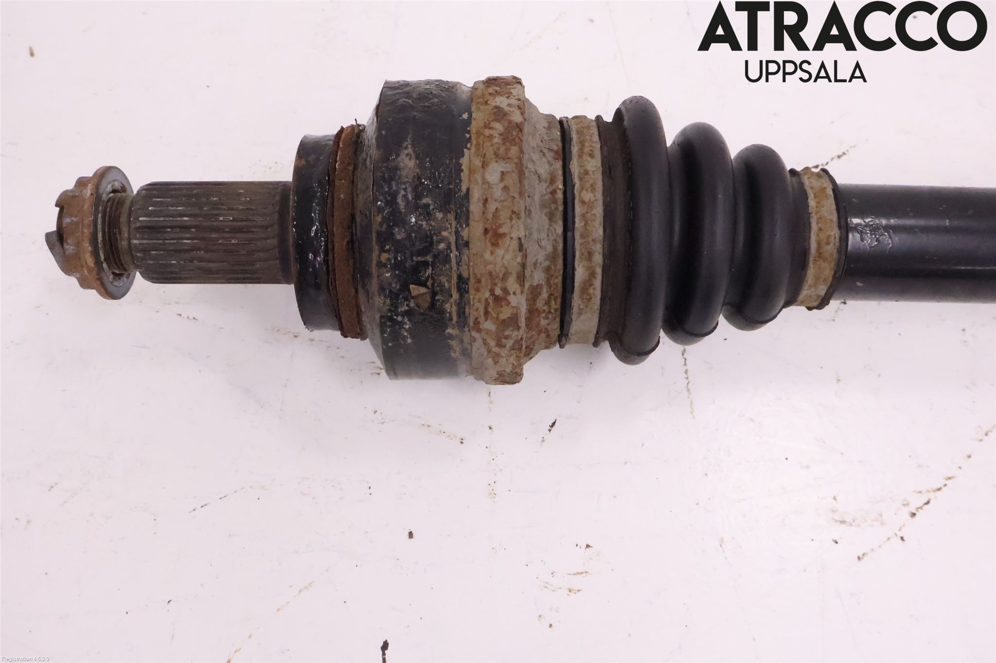 BMW 2 F22/F23/F87 Coupé/Cab 13-21 Drivaxel Bak Vänster