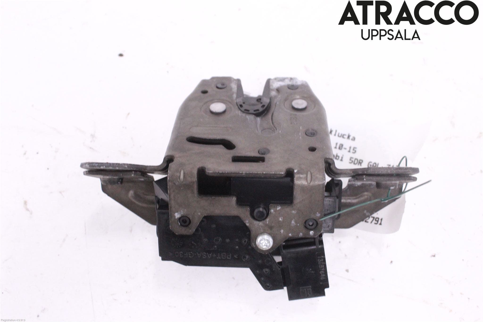 Opel ASTRA J 10-15 Låskista Baklucka