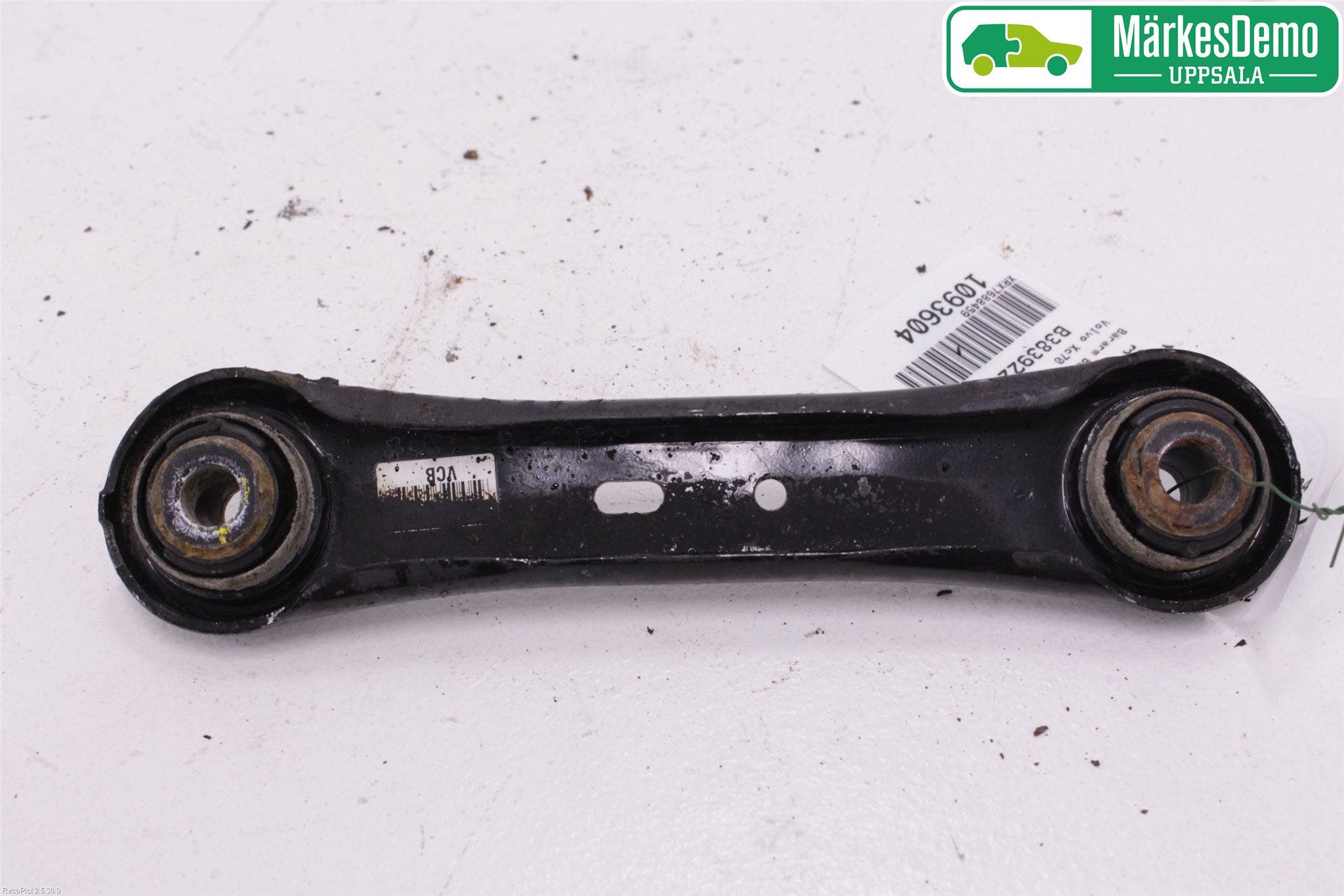 Volvo XC70 08-13 Bärarm Bak Vänster