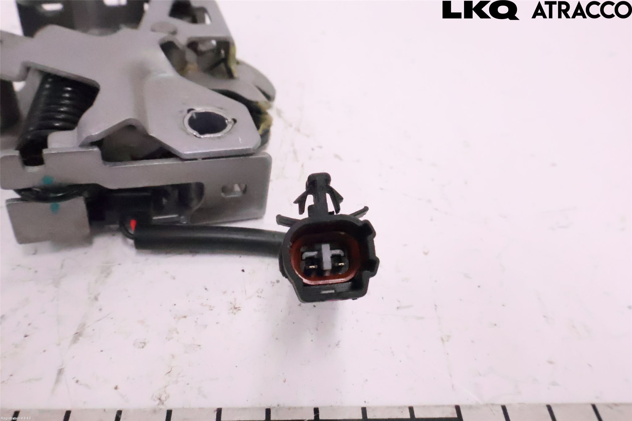 BYD ATTO 22- Huvlås