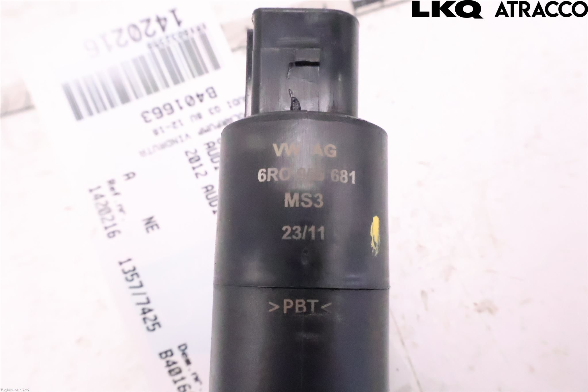 Audi Q3 8U 12-18 Spolarpump Vindruta