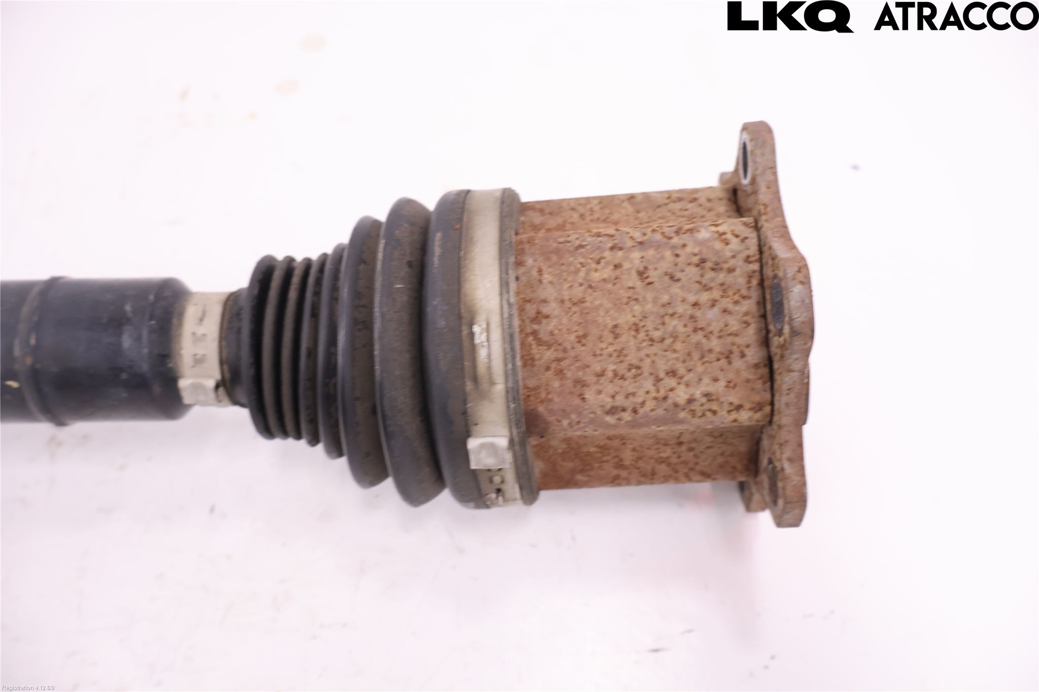 Volkswagen VW CADDY 16-20 Drivaxel Fram Höger