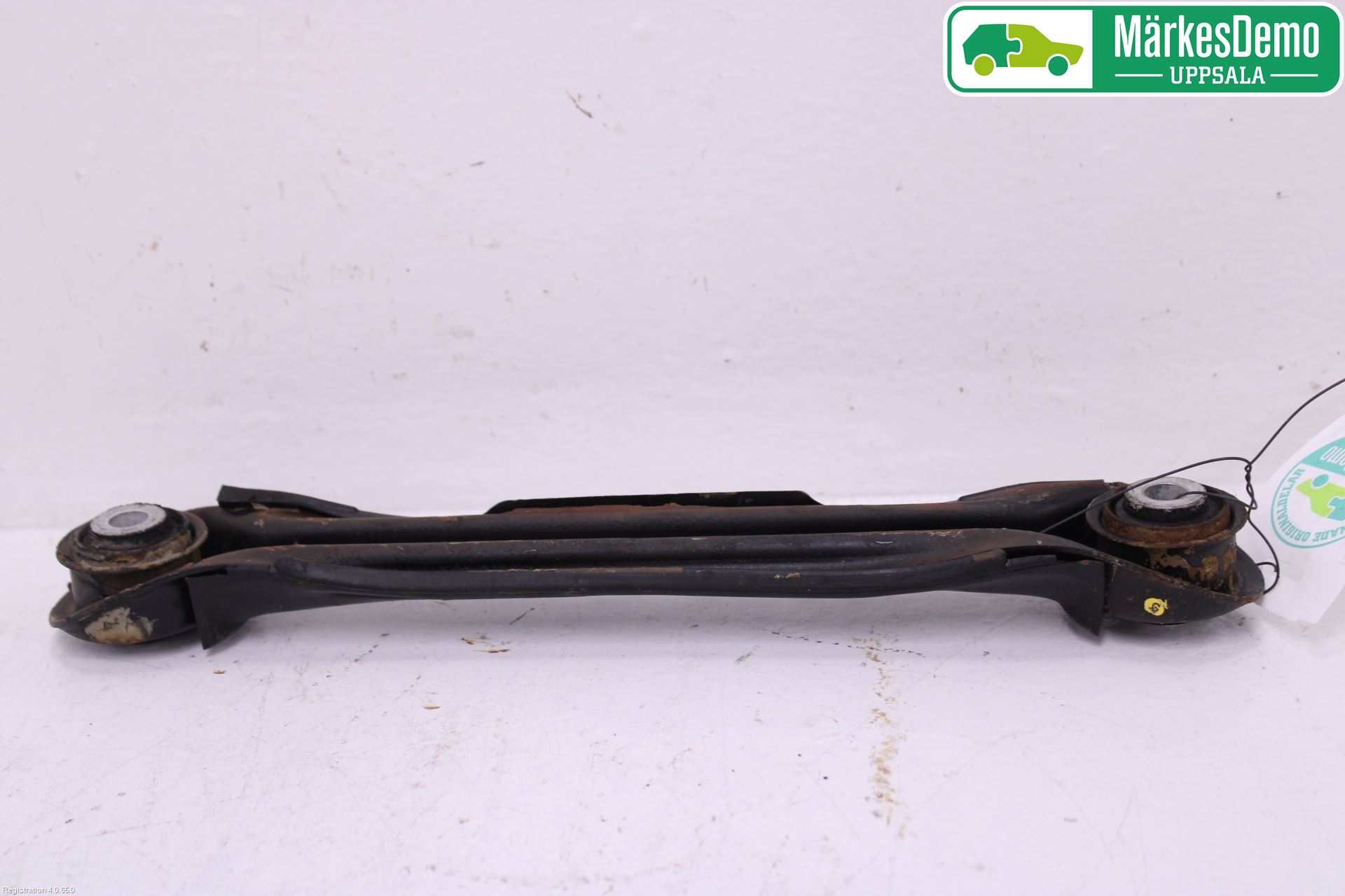 Mercedes-Benz MB C (203) 00-07 Bärarm Bak Höger