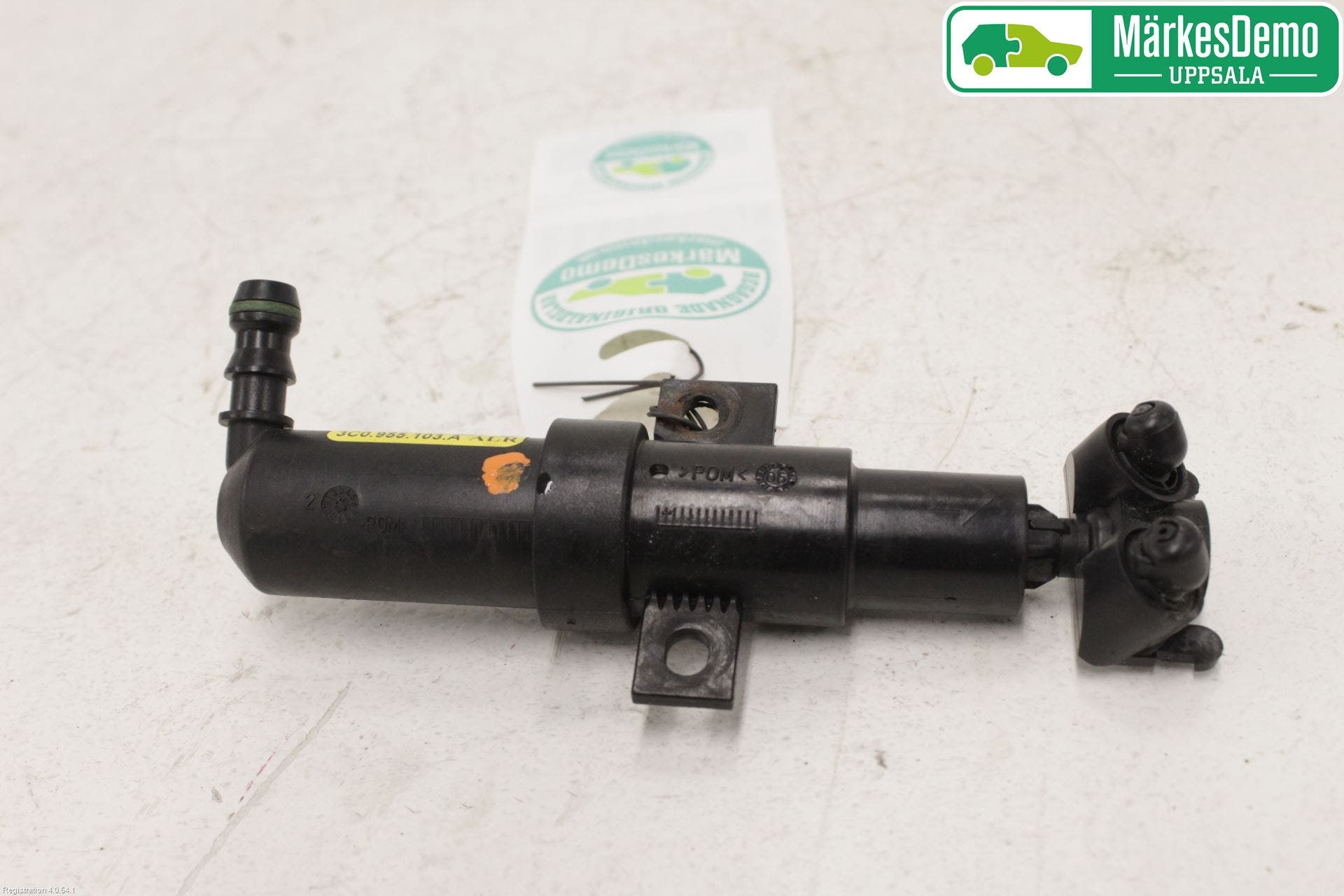 Volkswagen VW PASSAT 05-11 Spolarmunstycke Strålkastare