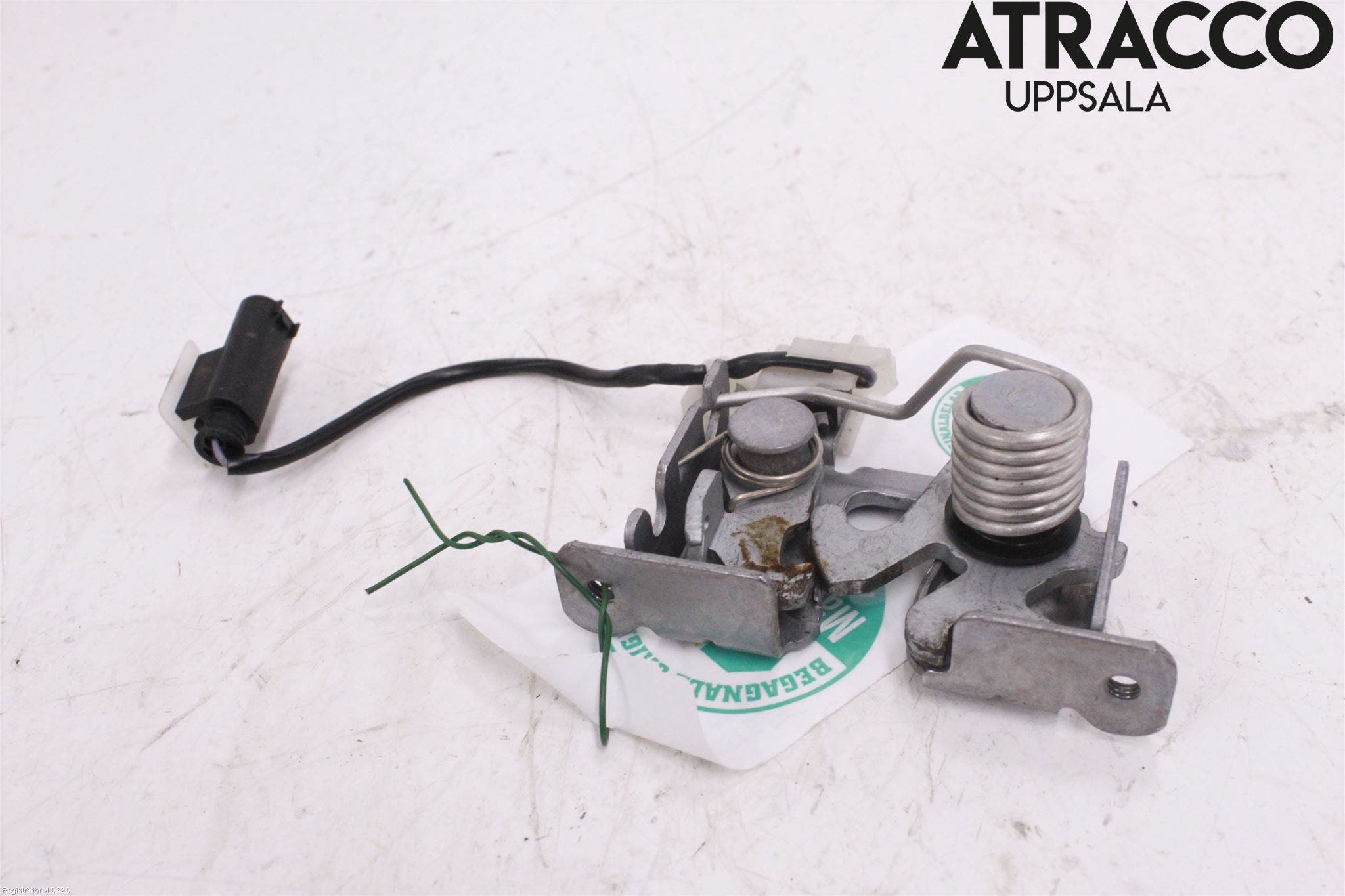 BMW X3 F25 10-17 Huvlås