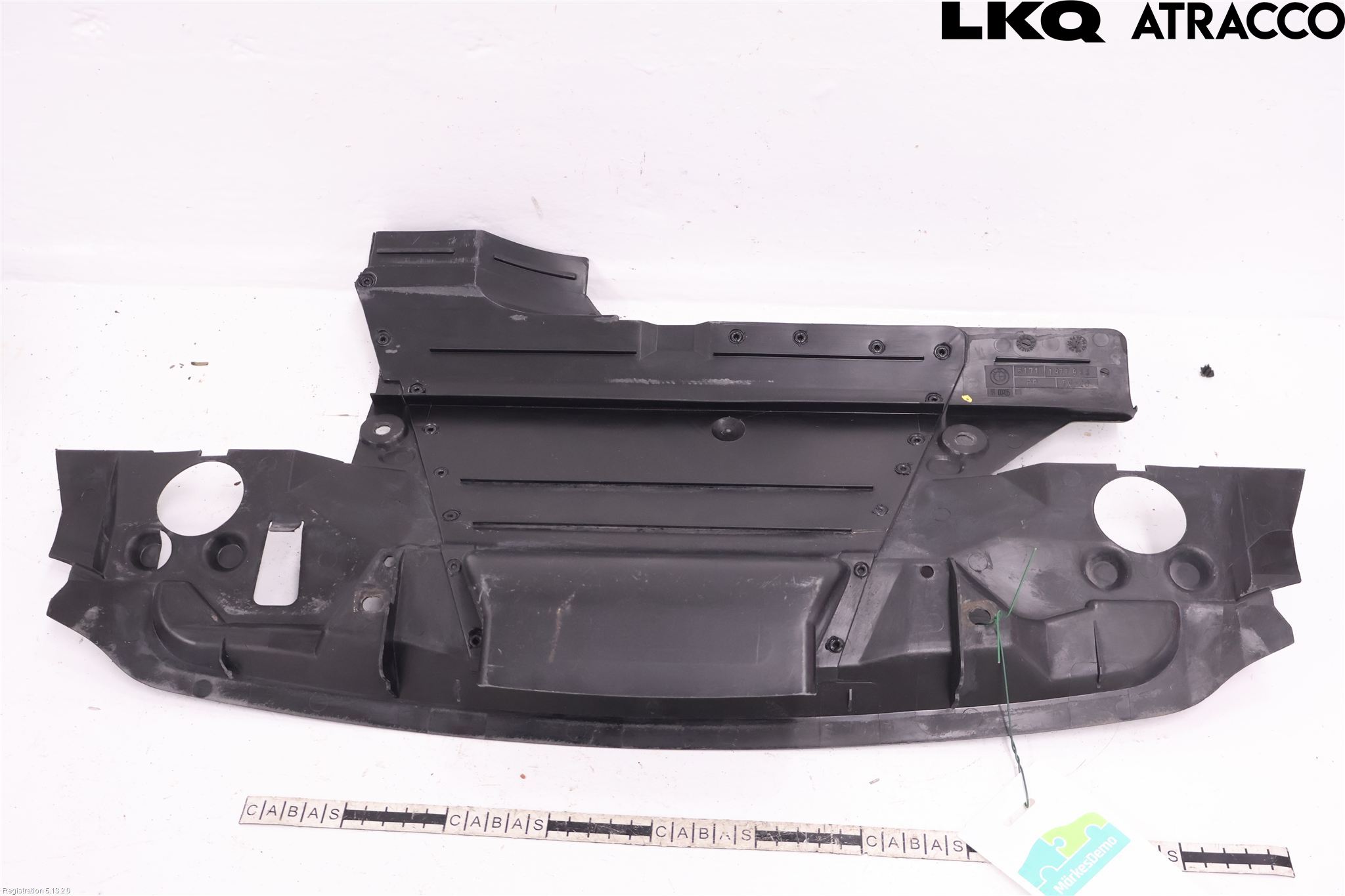 BMW 3 E36      91-00 Deflektor Plåt-Plast Kylning