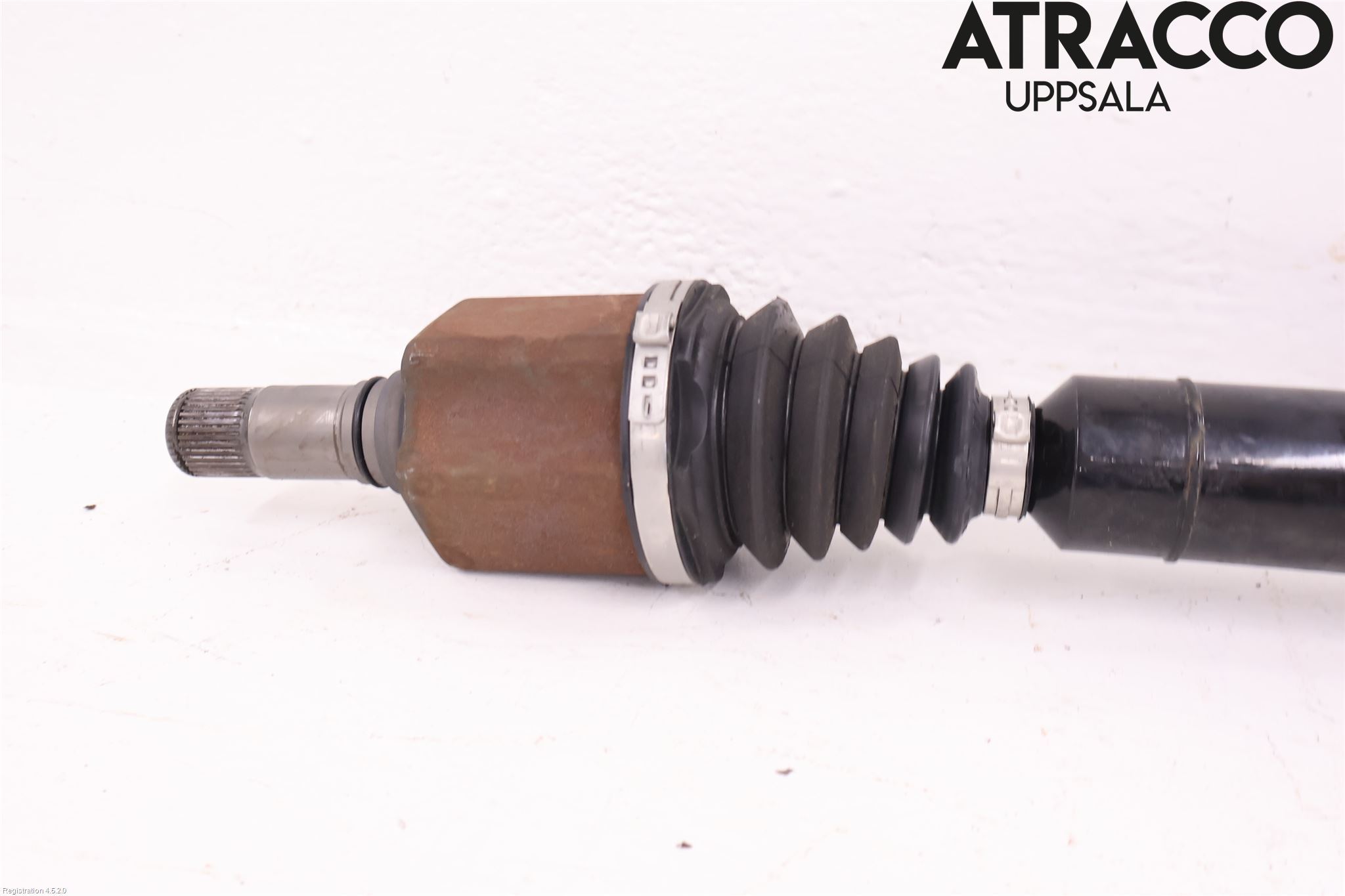Volkswagen VW PASSAT 15-19 Drivaxel Fram Höger