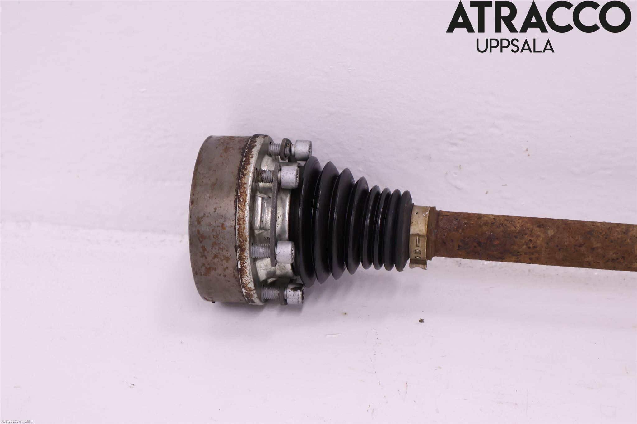 Volkswagen VW GOLF V 04-09 Drivaxel Fram Vänster