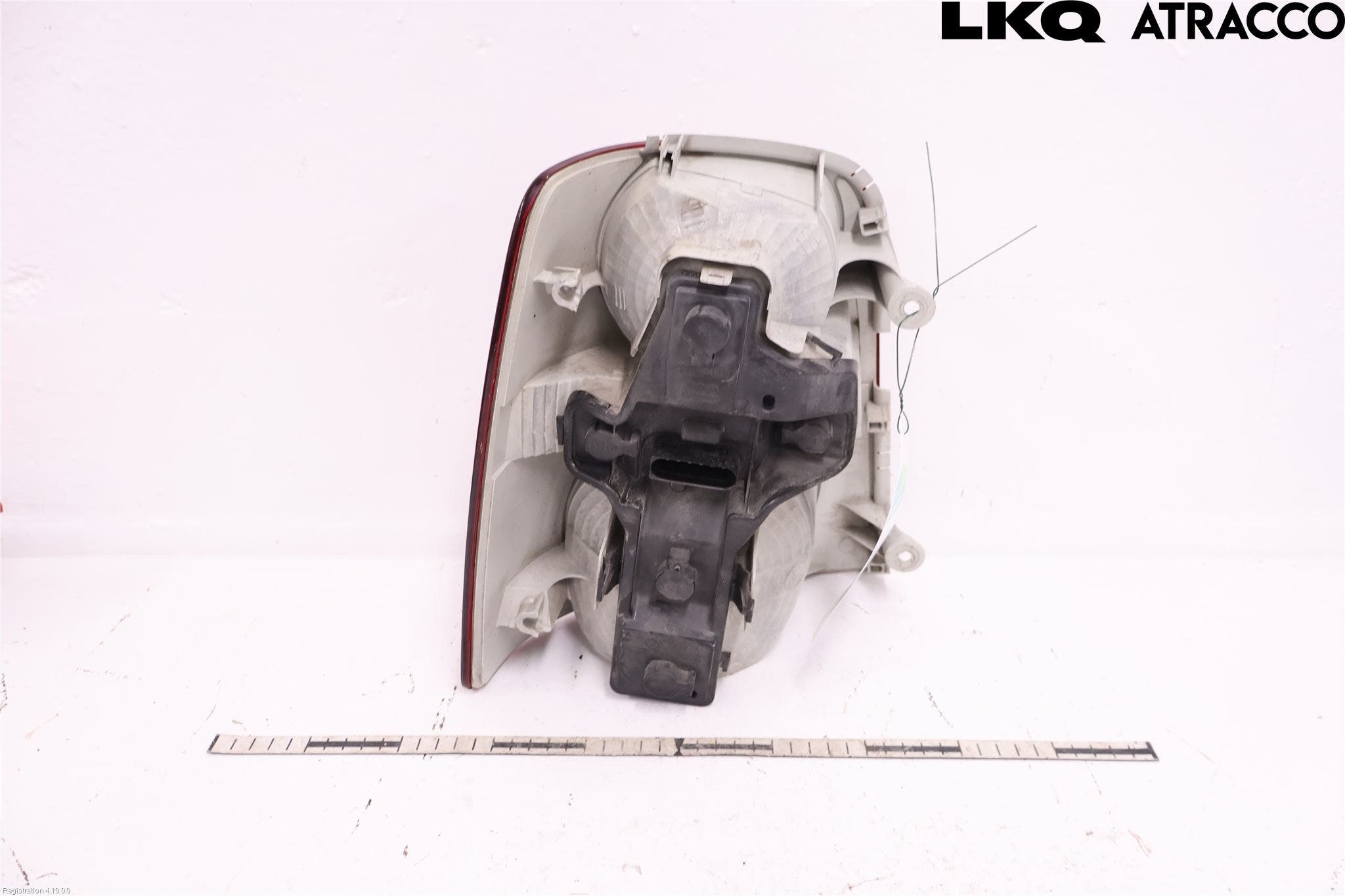 Volkswagen VW TOURAN 03-10 Bakljus Höger