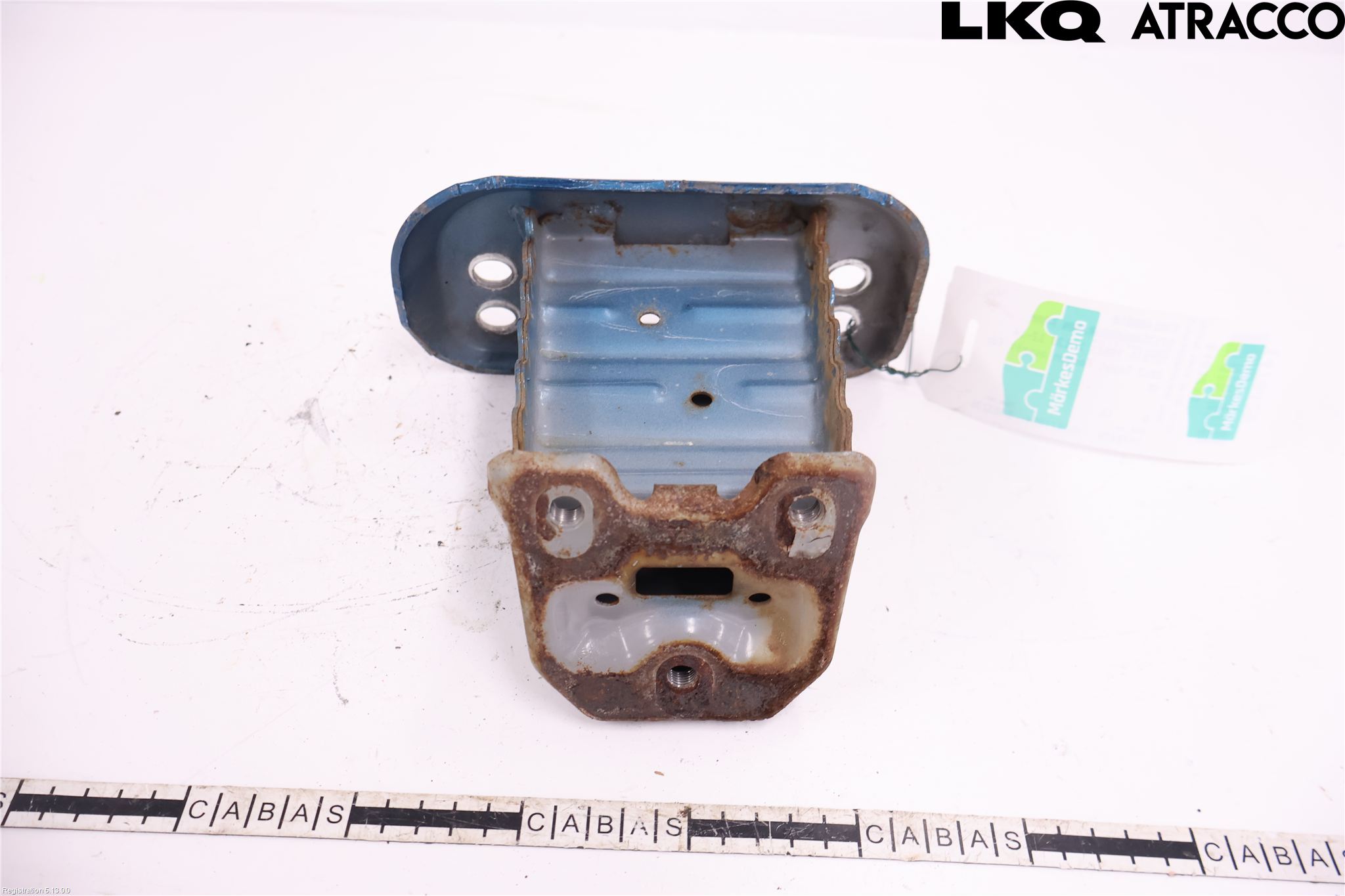 Toyota YARIS XP130 12-14 Stötfångarbärjärn Fram