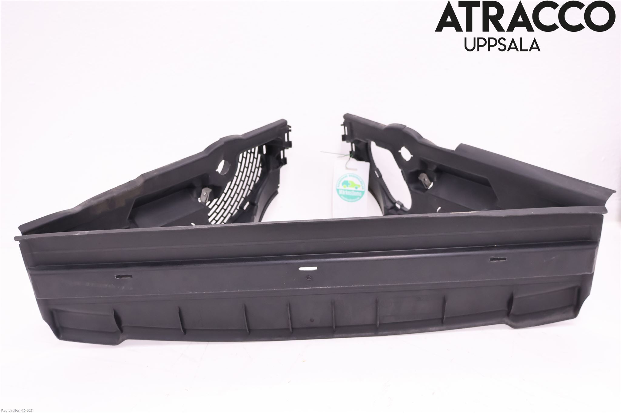 BMW 5 E60/61 Sed/Tou 02-10 Kylarfäste-Ram-Balk