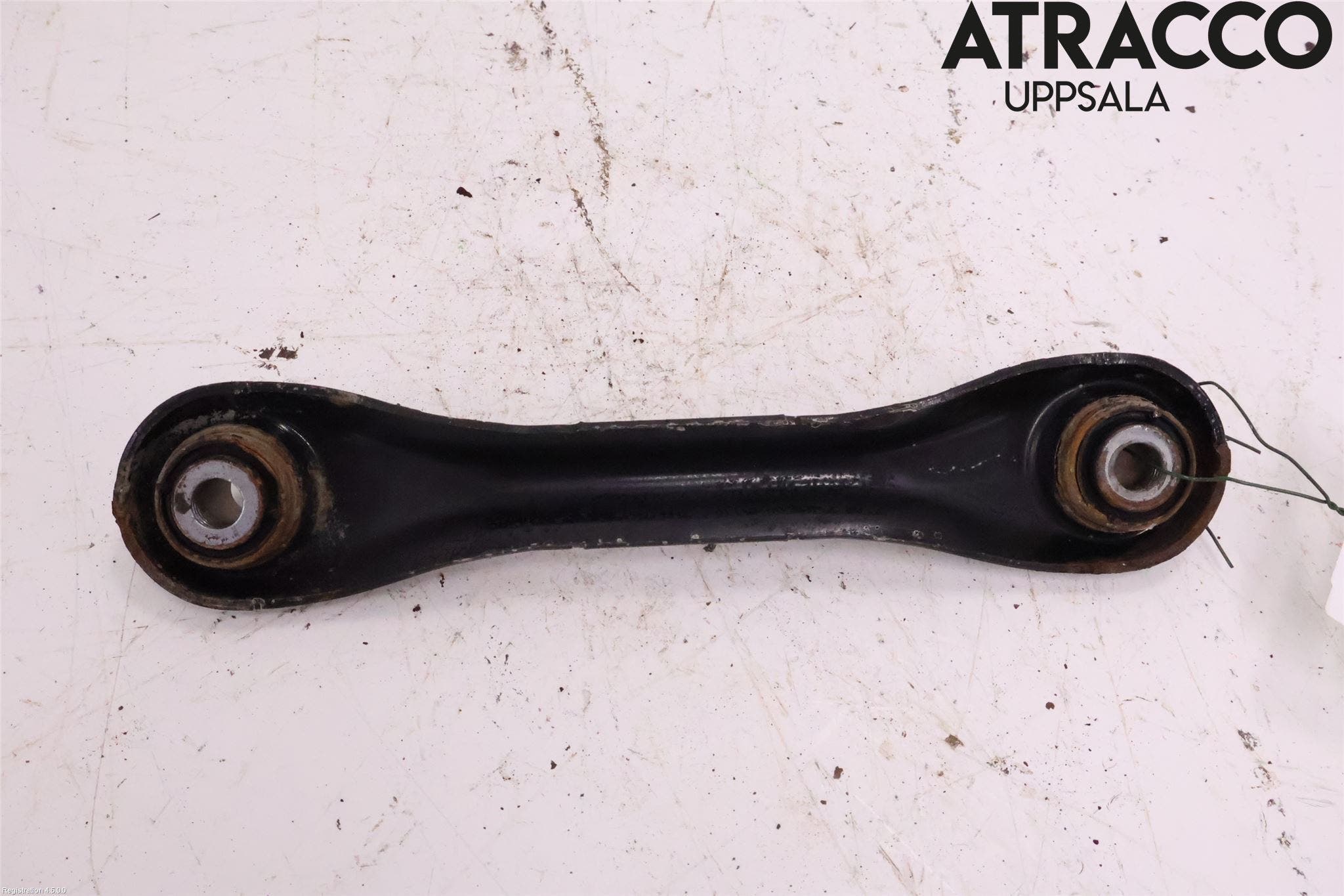 Volvo V40 12-19 Bärarm Bak Vä-Hö