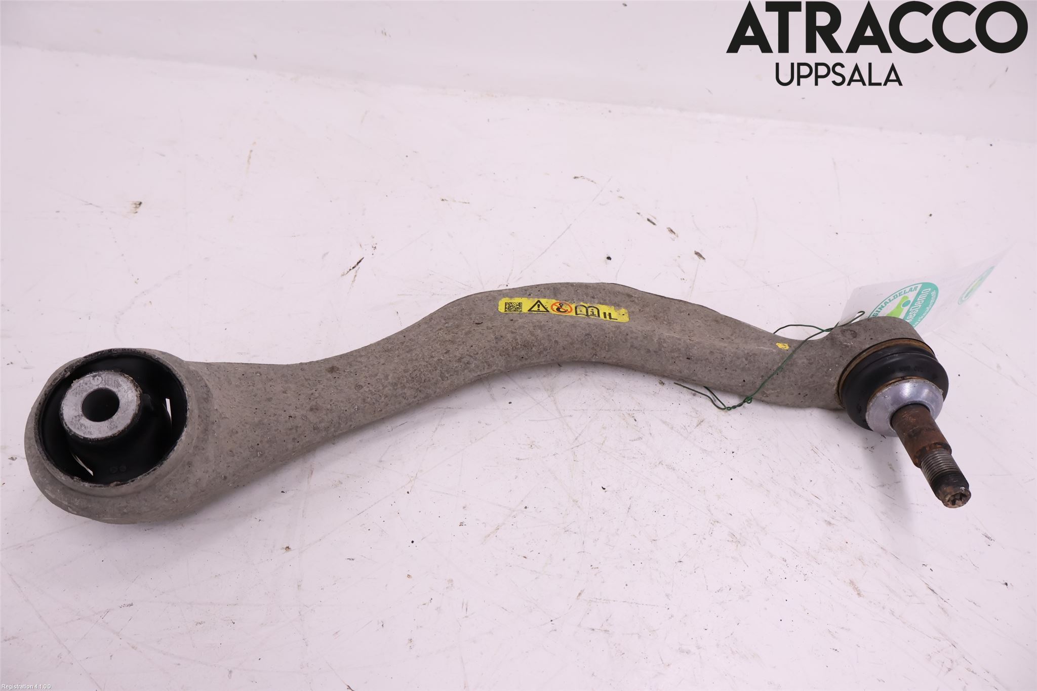 BMW 5 F10/F11/F18 09-17 Bärarm Fram Undre Vä