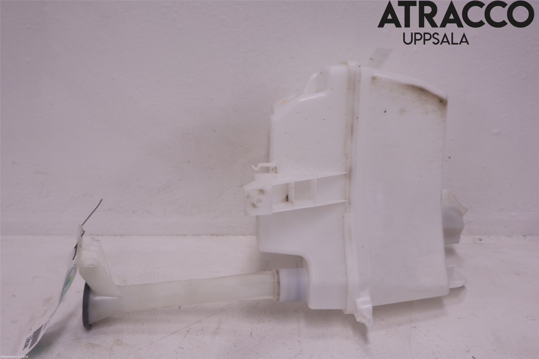 Nissan JUKE 10-14 Spolartank Vindruta