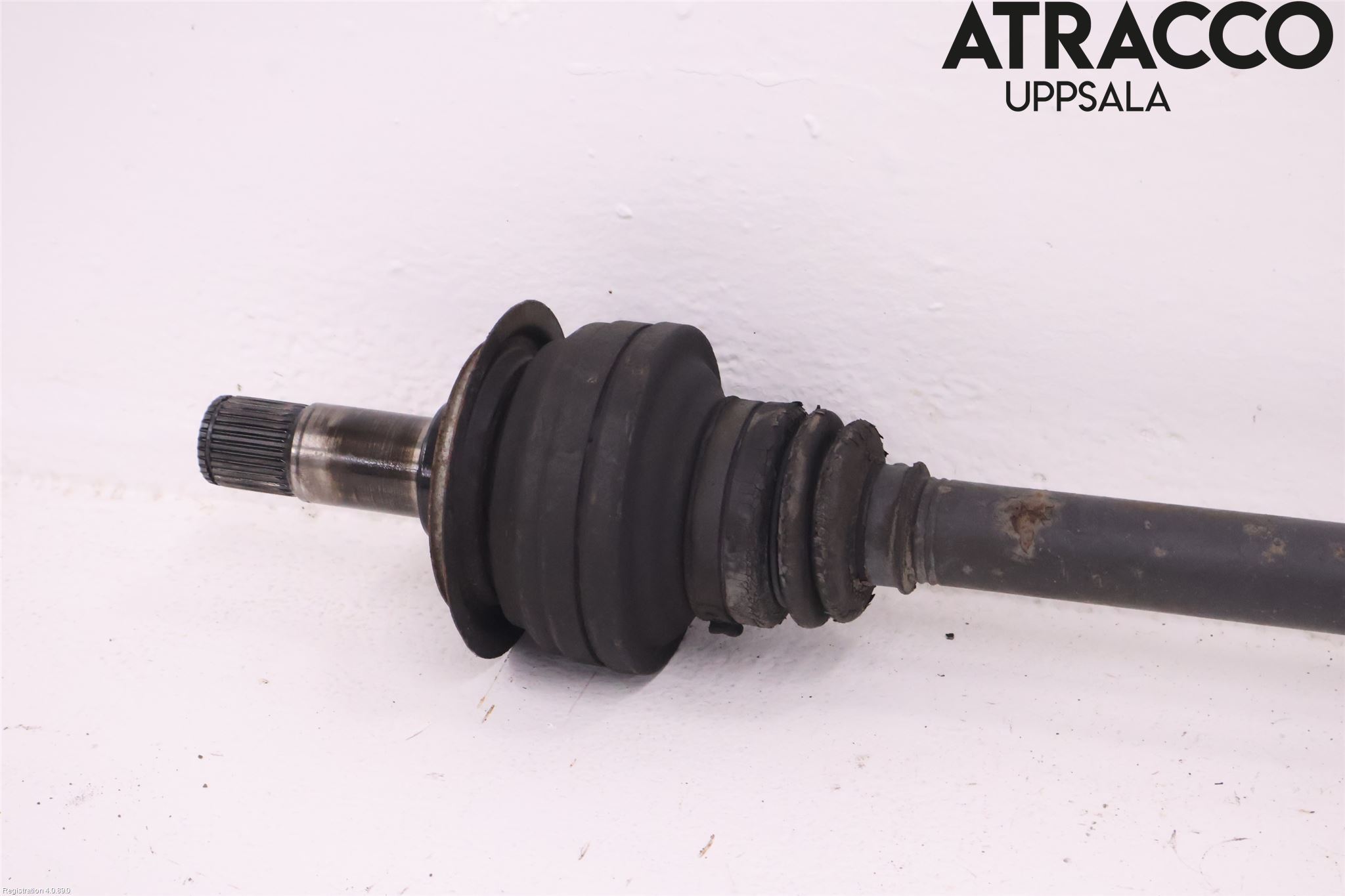 Mercedes-Benz MB E-KLASS (W212) 09-16 Drivaxel Bak Vänster