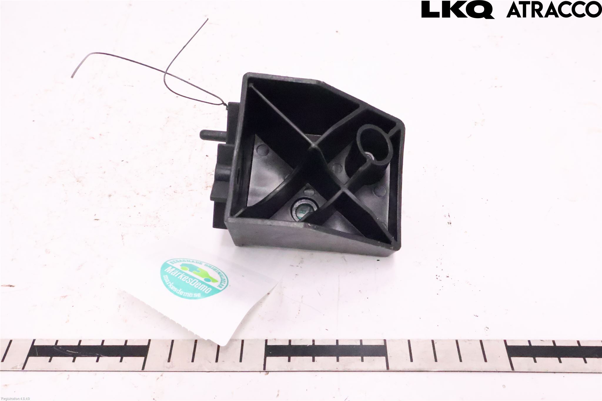 Tesla MODEL S 13- Stötfångarfäste Fram Hö