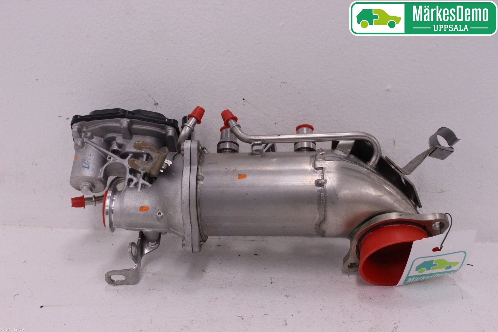 BMW 5 G30/G31/F90 17-23 Avgaskylare