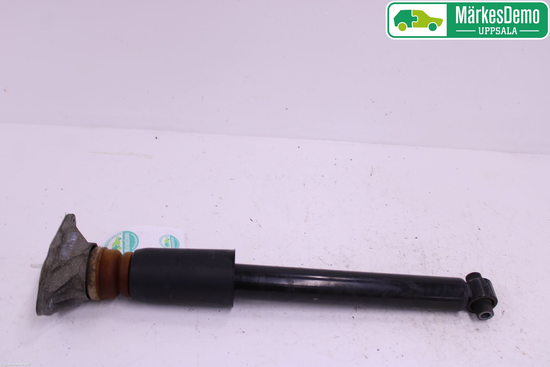 BMW 1 F20/F21 11-19 Stötdämpare Bak