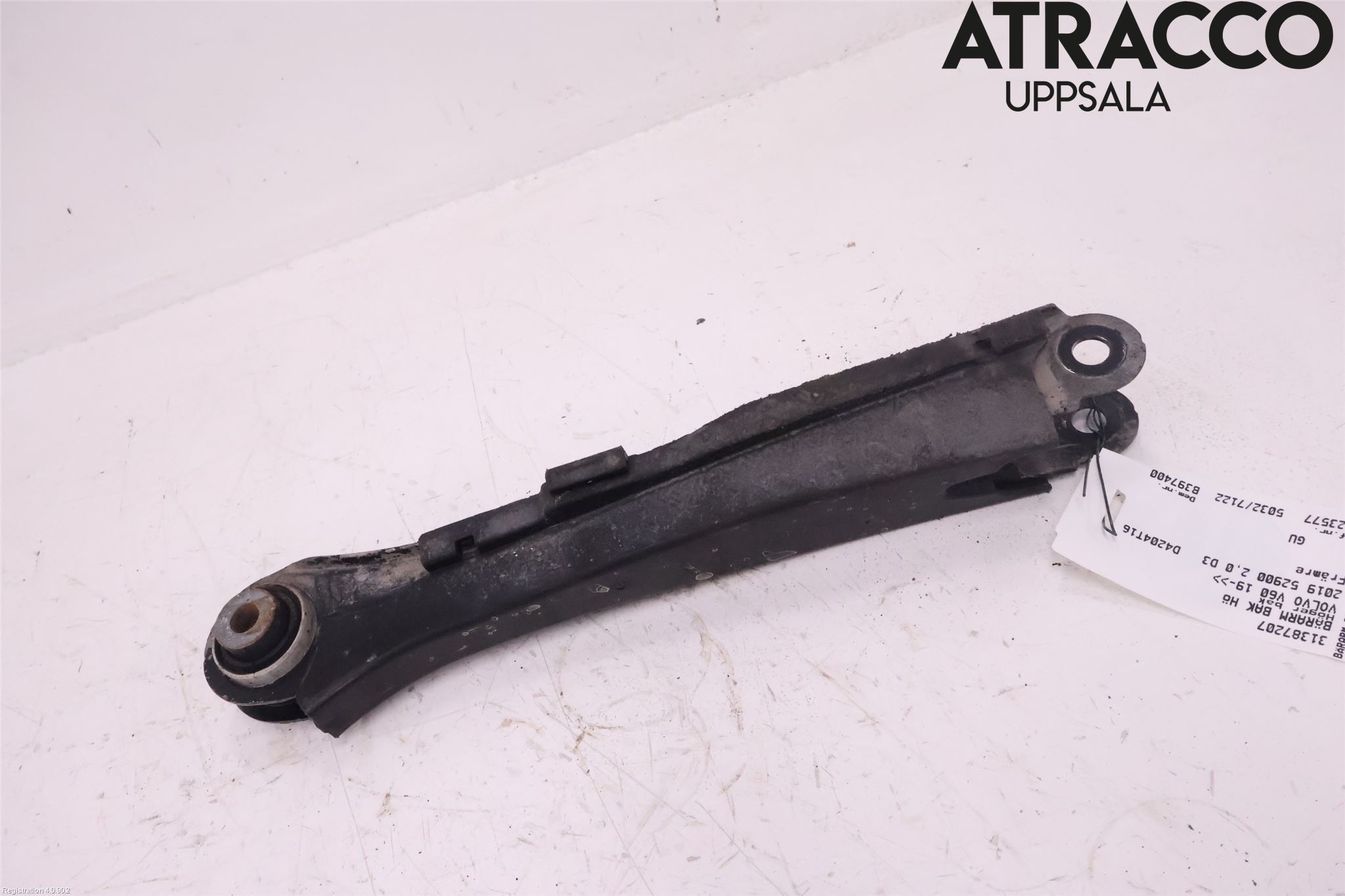 Volvo V60 19- Bärarm Bak Höger