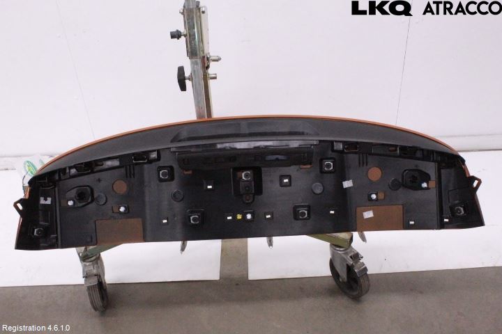 Peugeot 2008/E-2008 20- Spoiler Baklucka