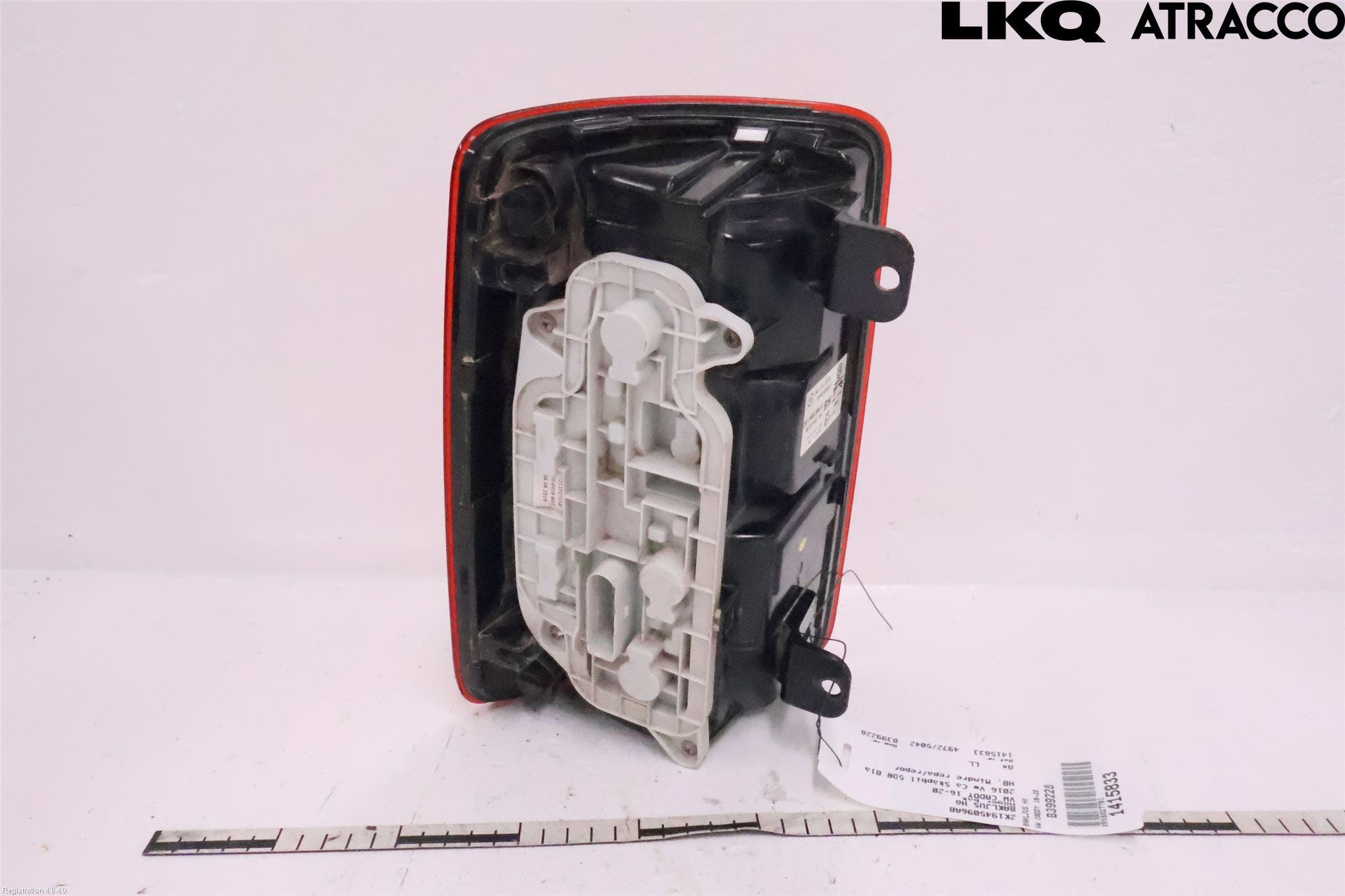 Volkswagen VW CADDY 16-20 Bakljus Höger