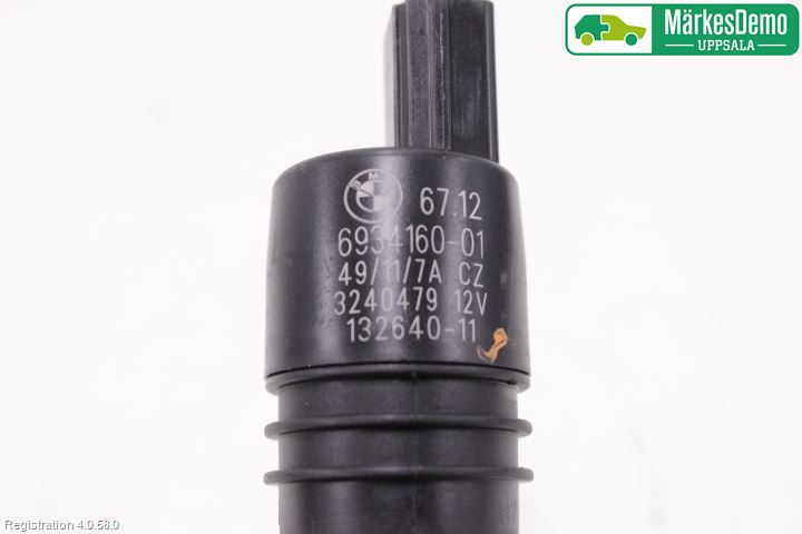 BMW 5 F10/F11/F18 09-17 Spolarpump Vindruta