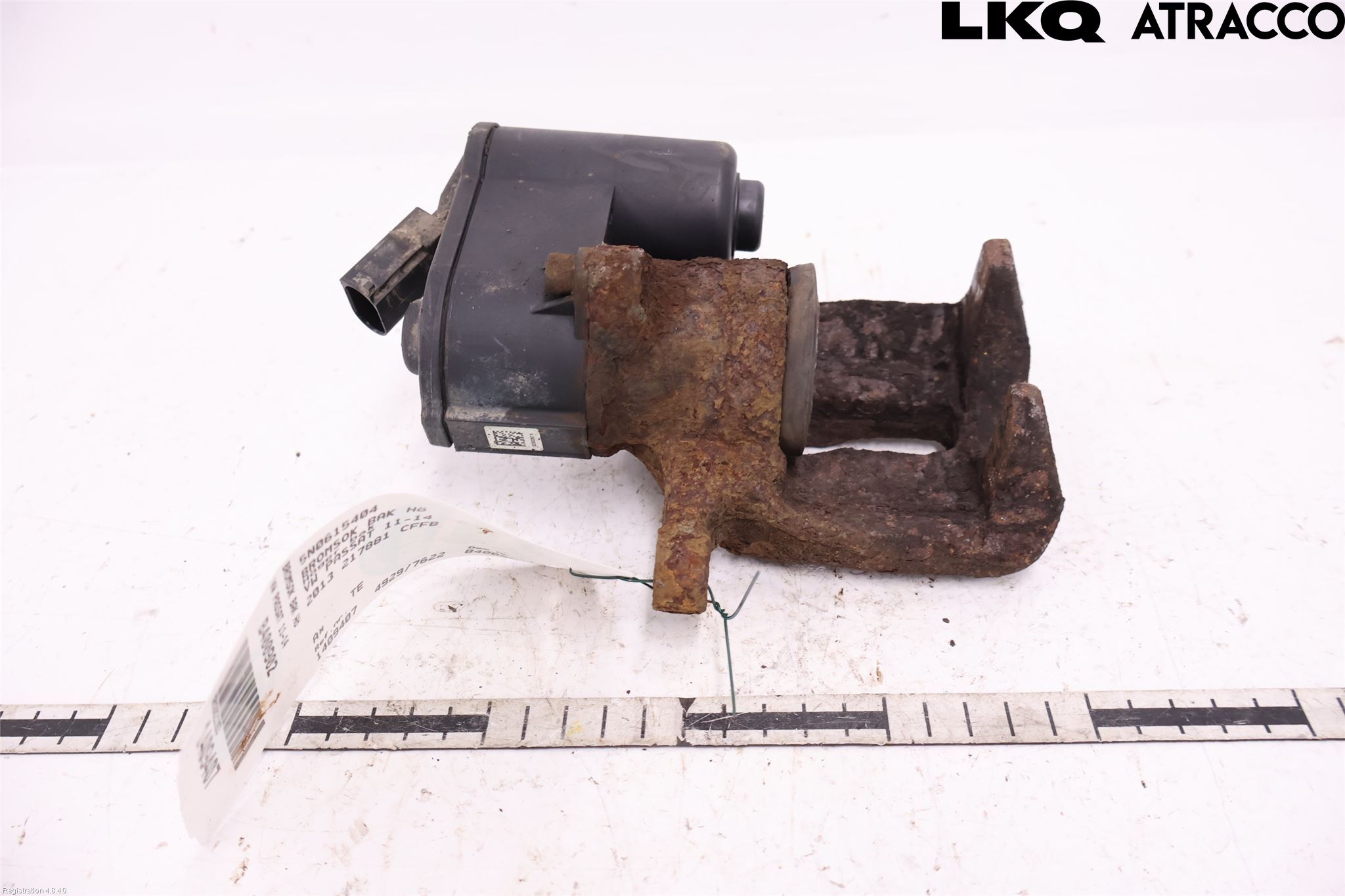 Volkswagen VW PASSAT 11-14 Bromsok Bak Höger