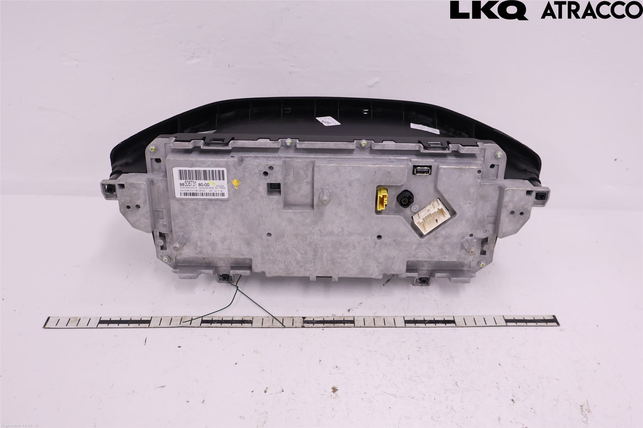 Peugeot 3008 / E-3008 24- Instrument Komb