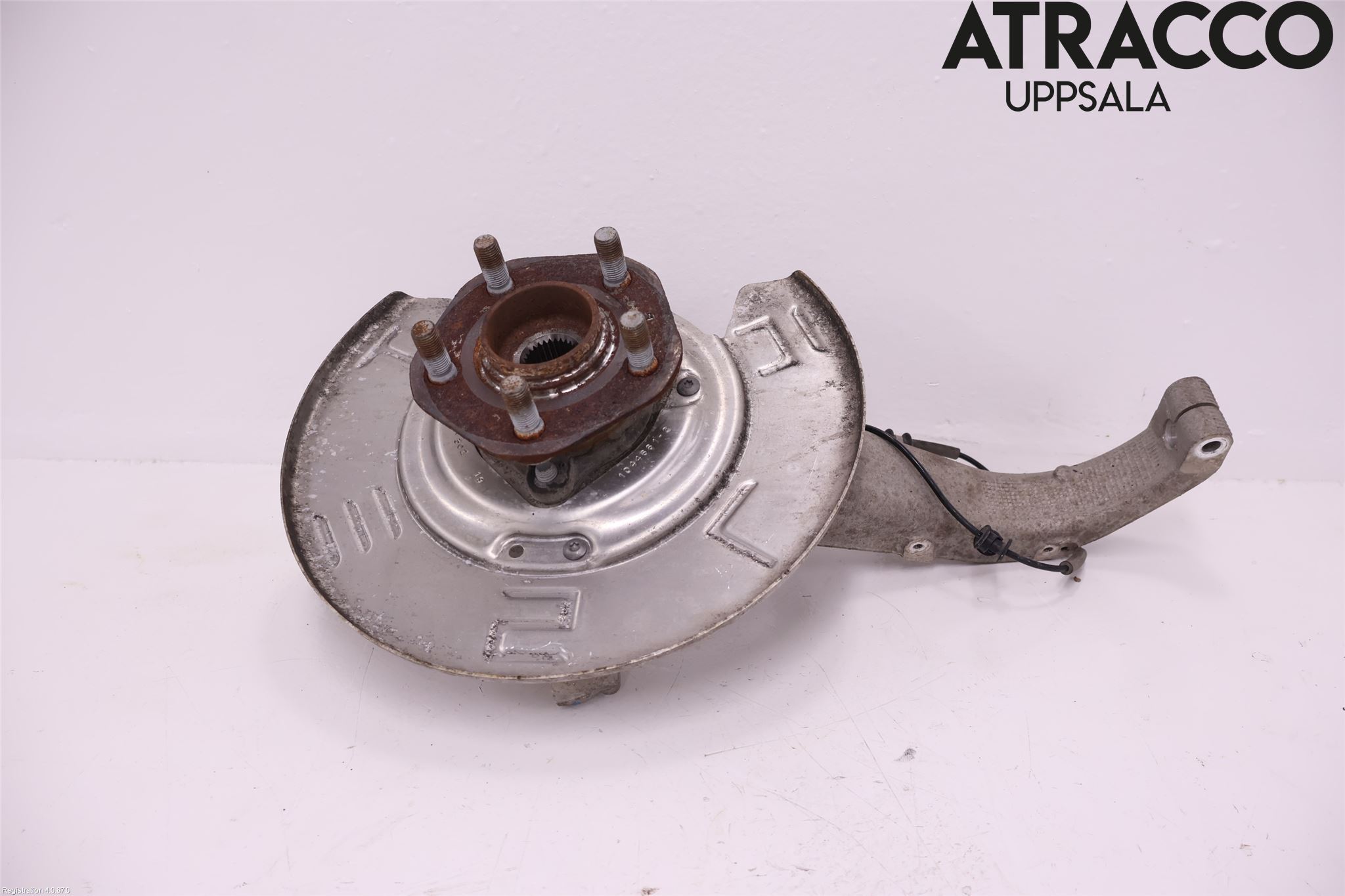 Tesla MODEL 3 17- Styrspindel Lagerhus Hö