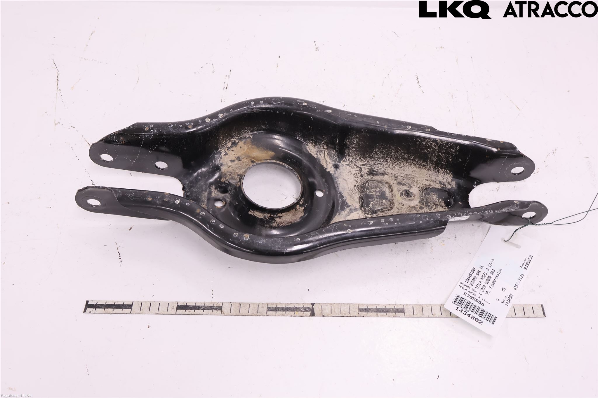 Tesla MODEL 3 17- Bärarm Bak Vänster