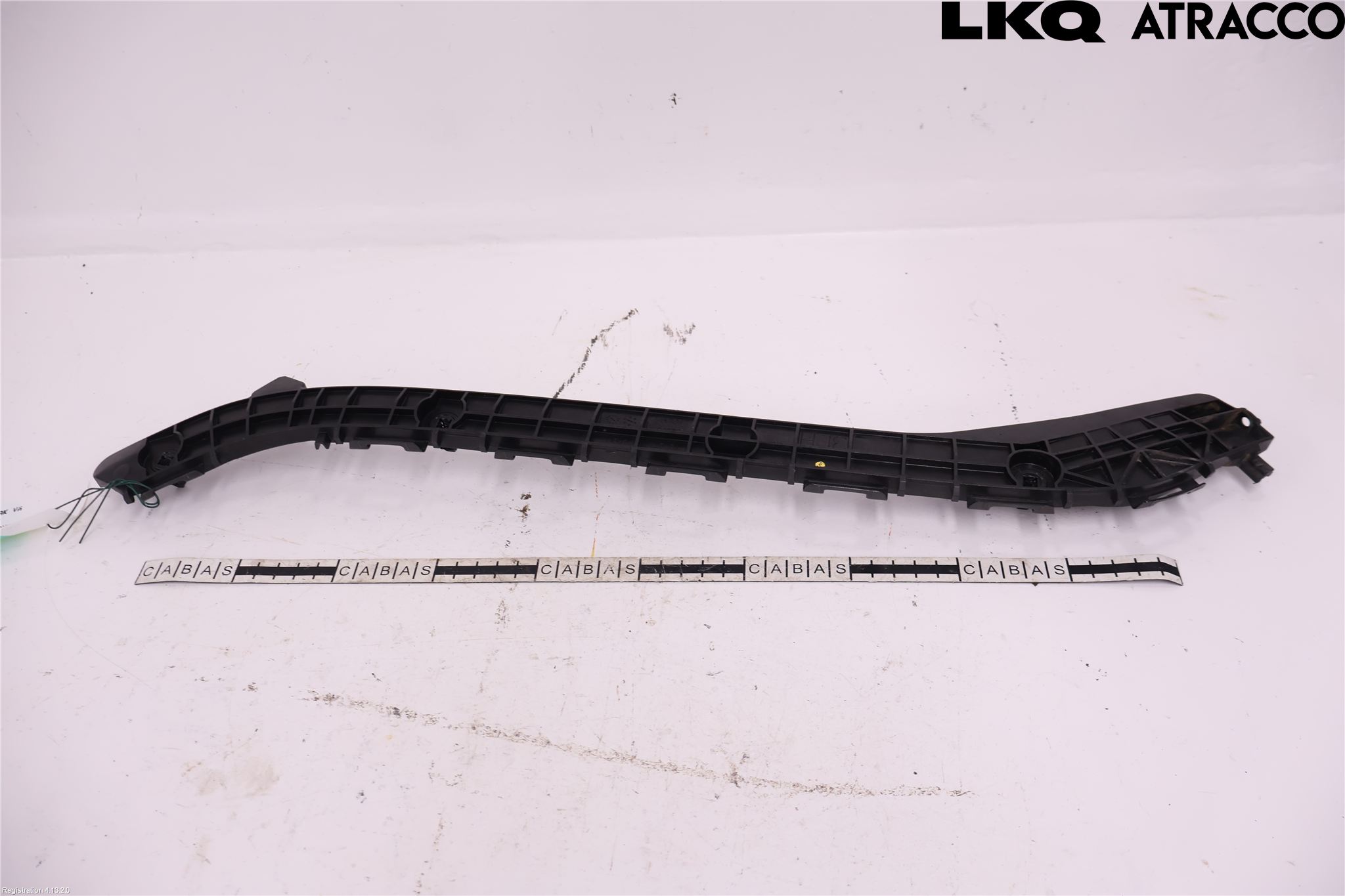 Toyota AURIS 13-19 Stötfångarfäste Bak Vä