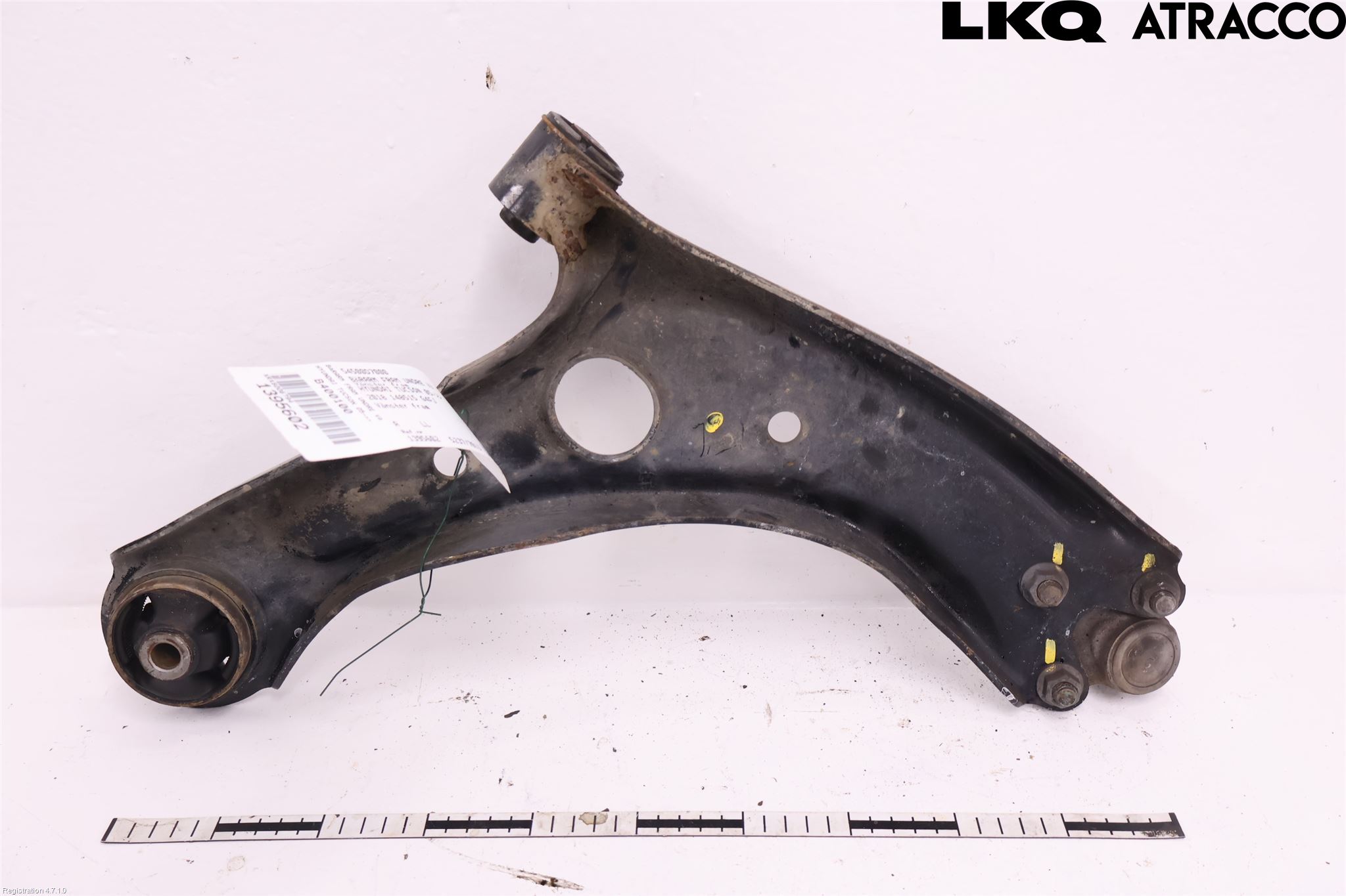 Hyundai TUCSON 05- Bärarm Fram Undre Vä