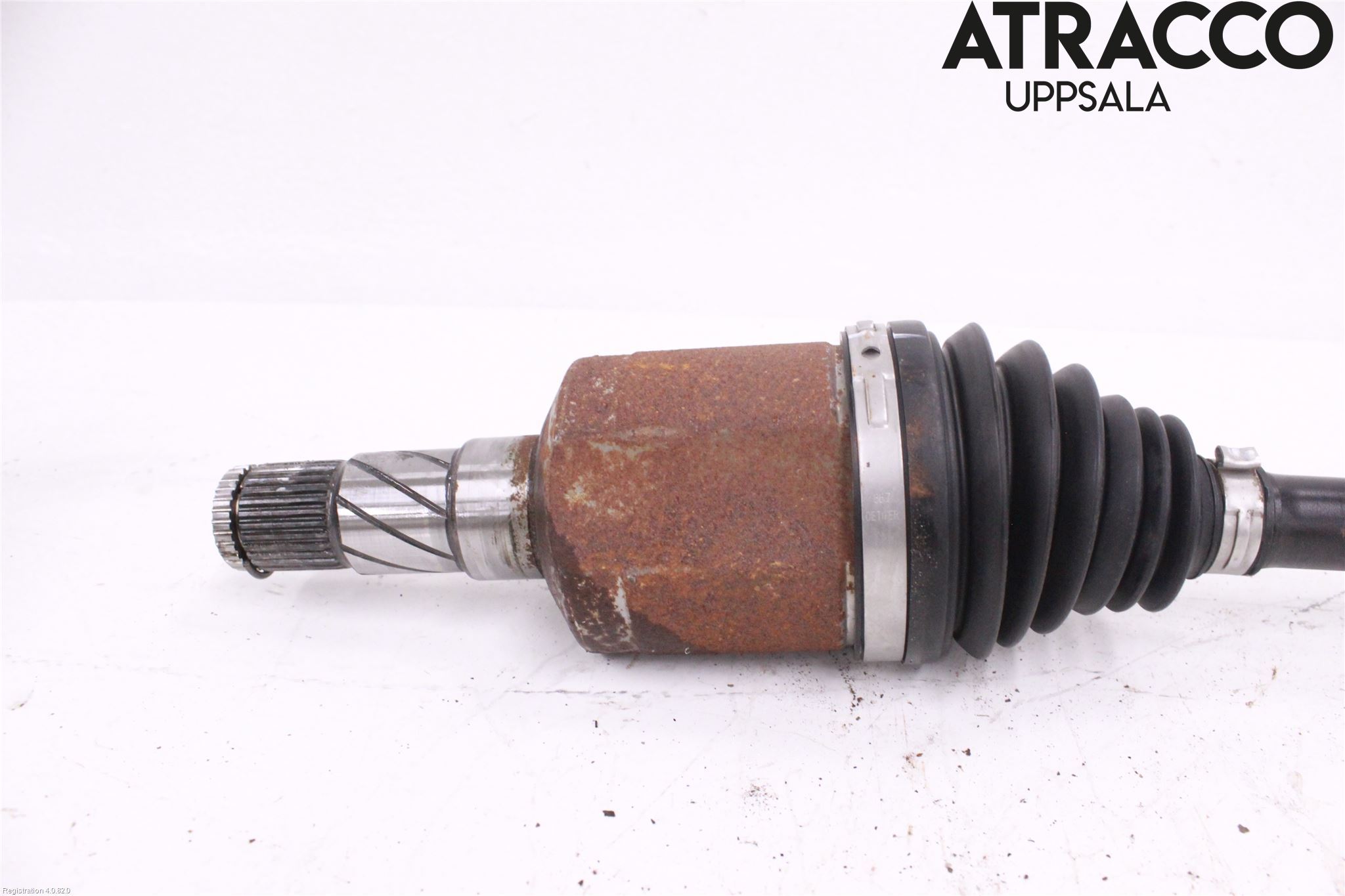 Tesla MODEL 3 17- Drivaxel Bak Höger