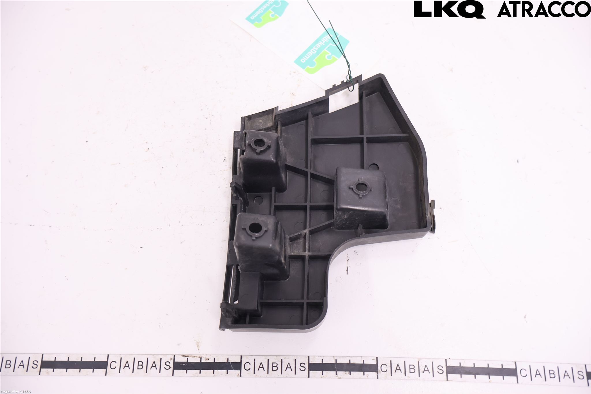 Volvo V60 11-13 Stötfångarfäste Bak Hö