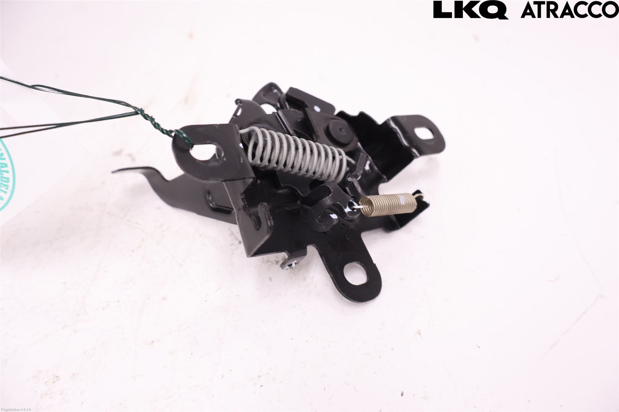 Toyota YARIS XP21 20- Huvlås