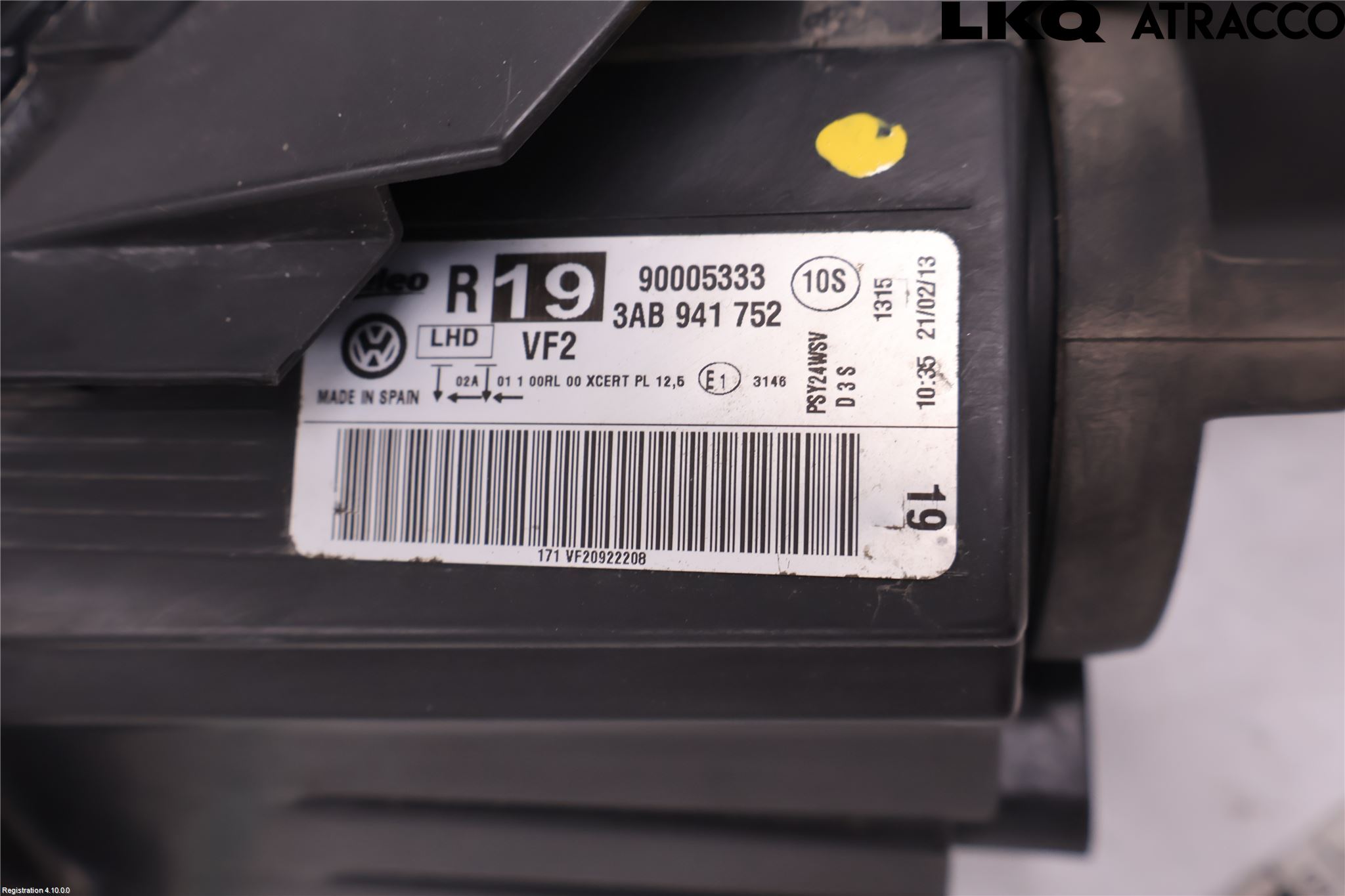 Volkswagen VW PASSAT 11-14 Strålkastare Höger