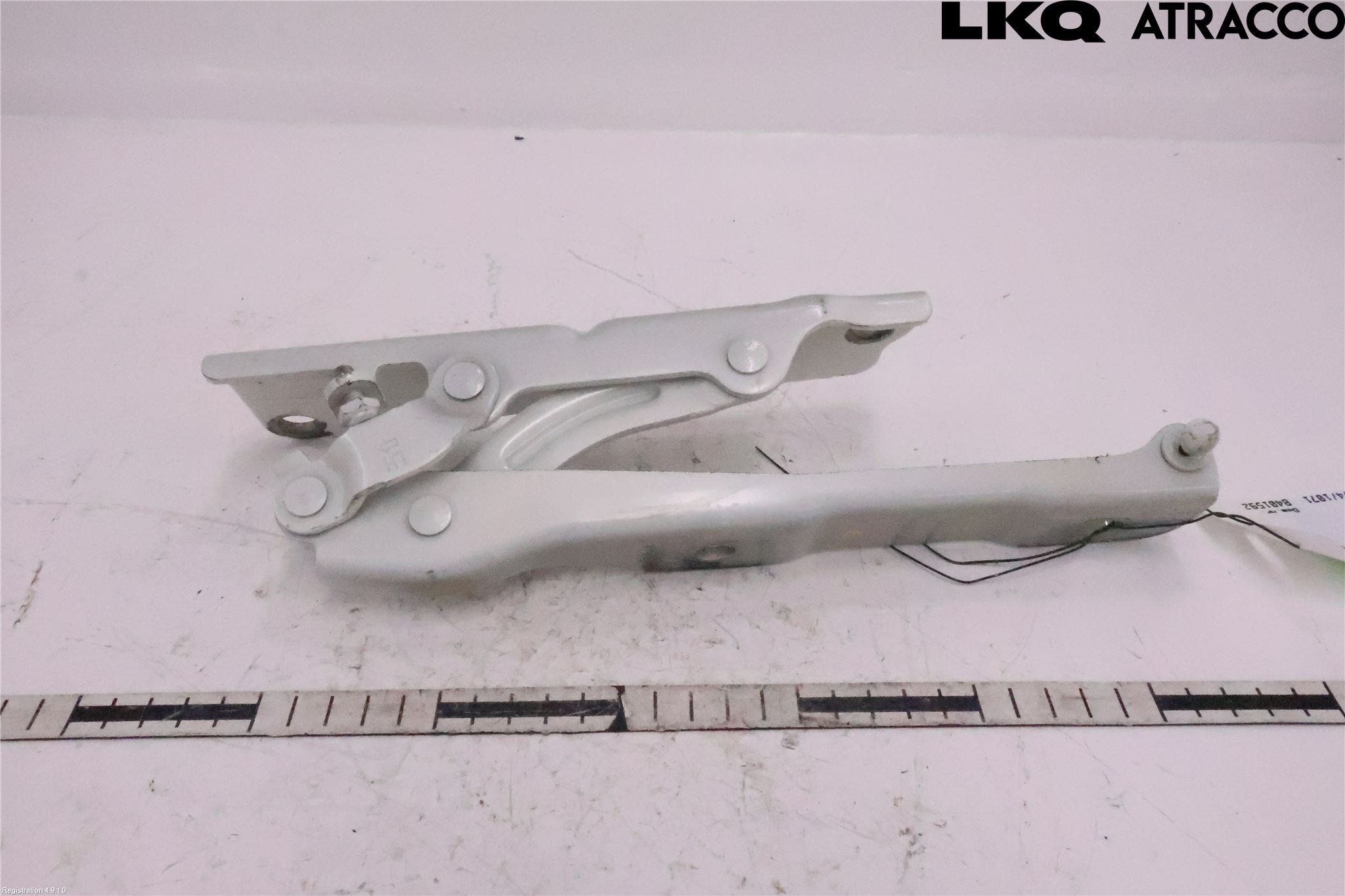 Kia OPTIMA 16-20 Huvgångjärn