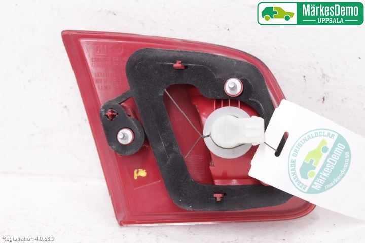 Saab 9-5     06-10 Bakljus Lucka Hö