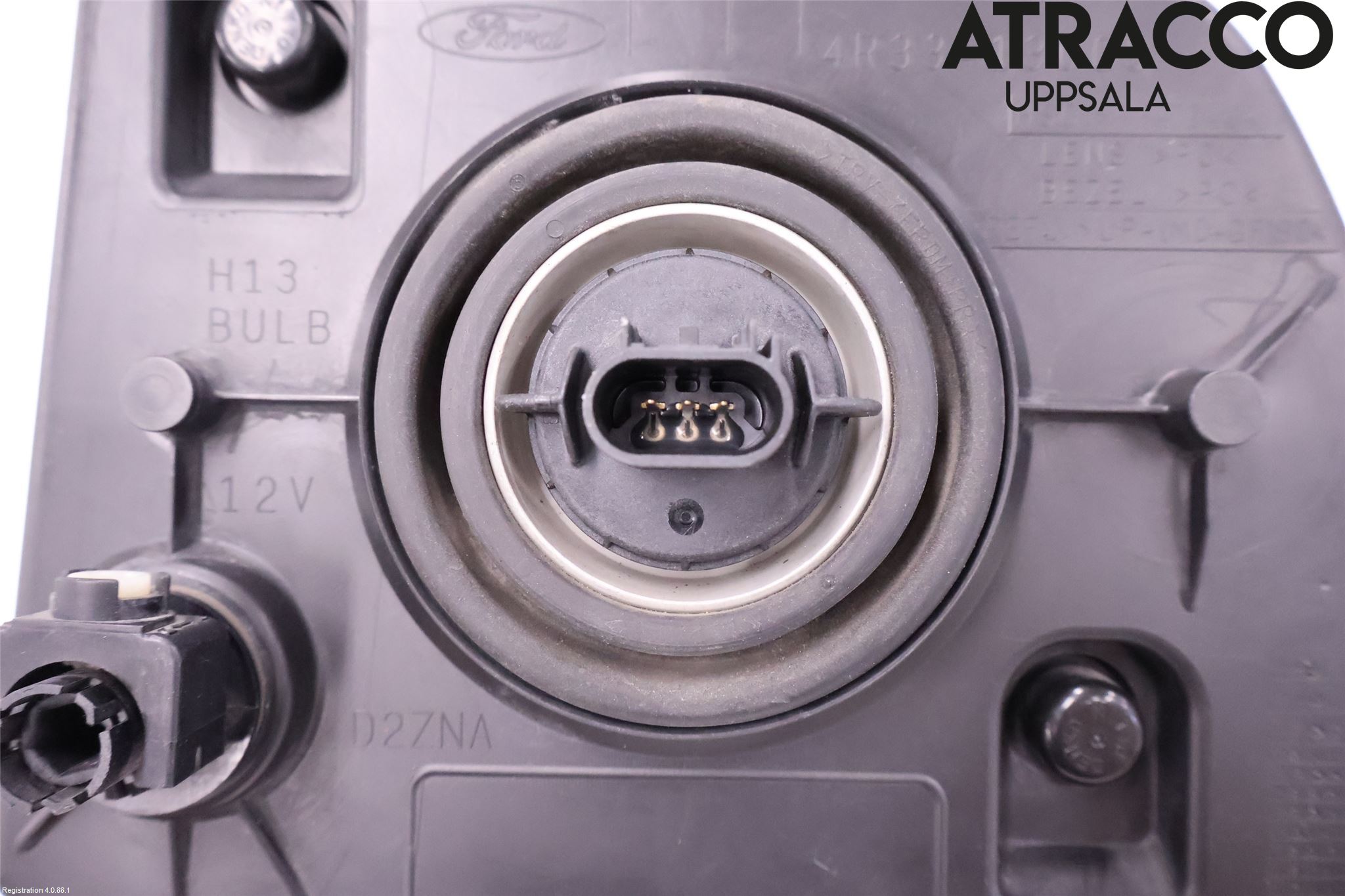 Ford MUSTANG V 05-14 Strålkastare Höger