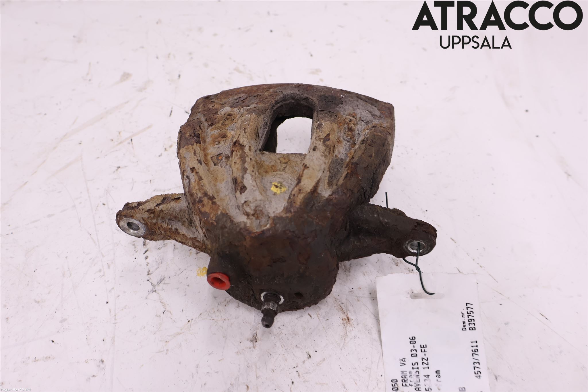 Toyota AVENSIS 03-06 Bromsok Fram Vänster