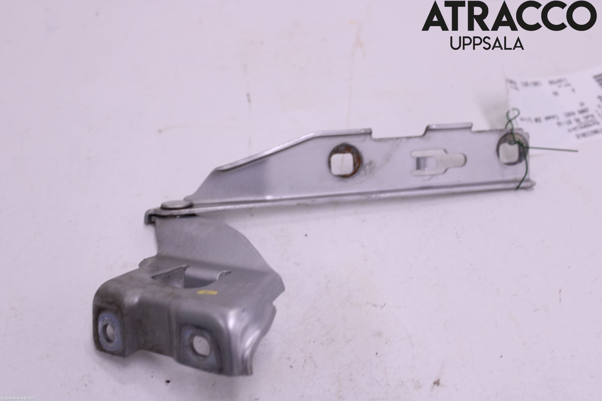 Audi A5 07-16 Huvgångjärn