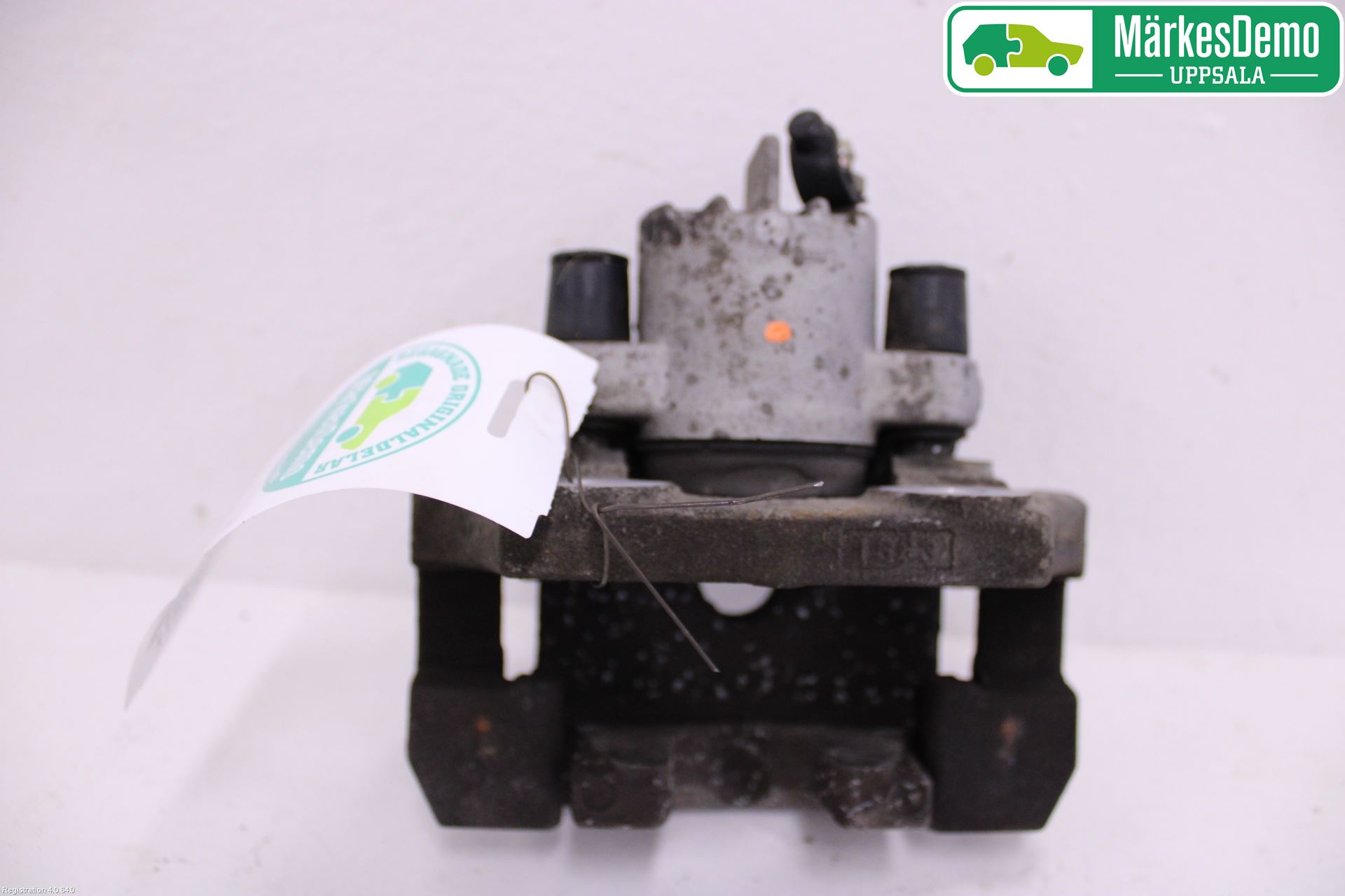 BMW 5 E60/61 Sed/Tou 02-10 Bromsok Bak Vänster